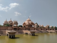 car rental Prayagraj to Mathura