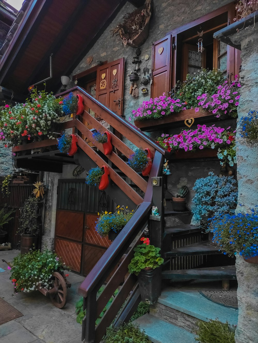 a house with many flowers