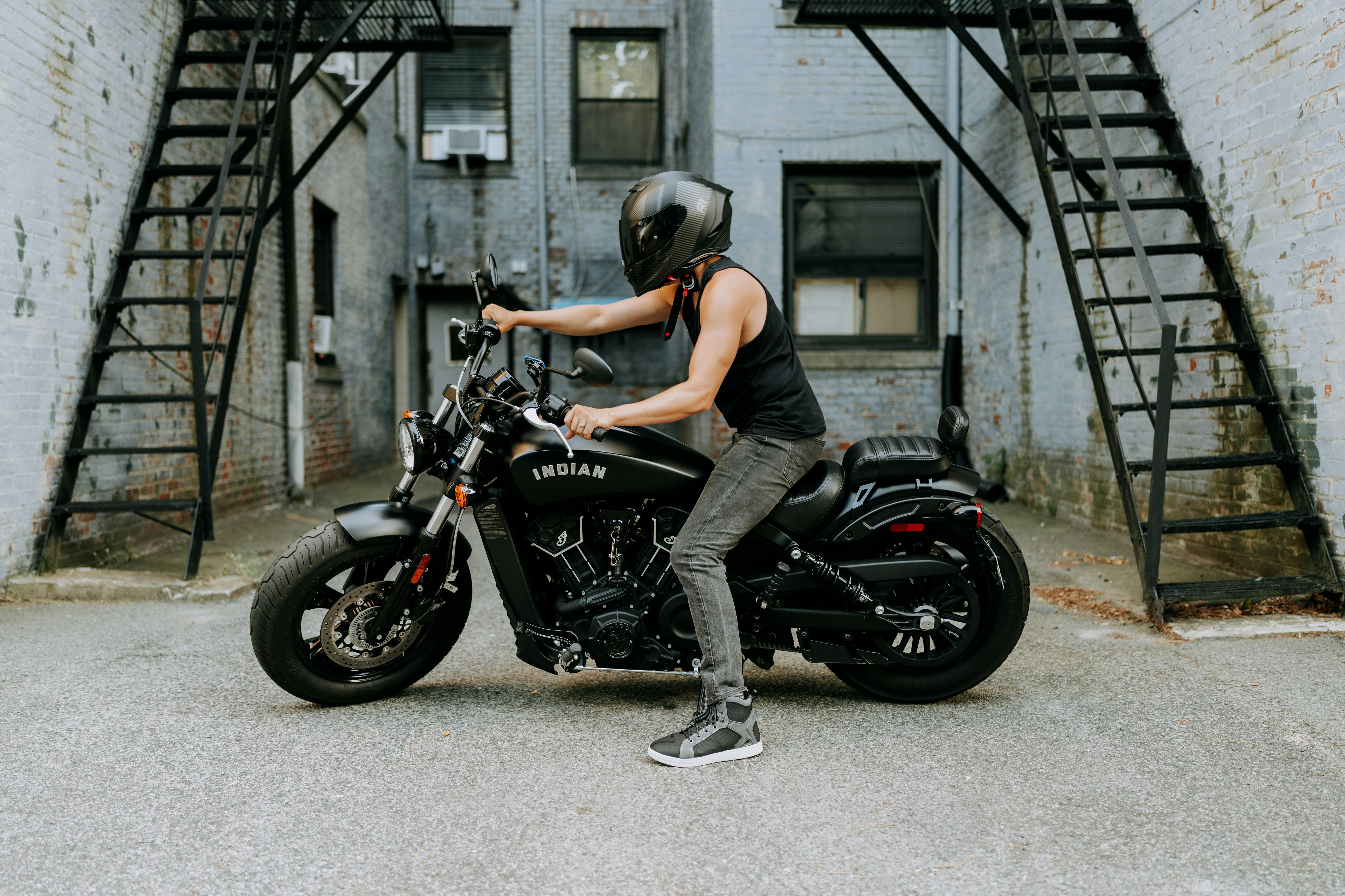 Как 26 годишен е живял толкова години без да знае истината. Не пропускай шанса си за промяната.