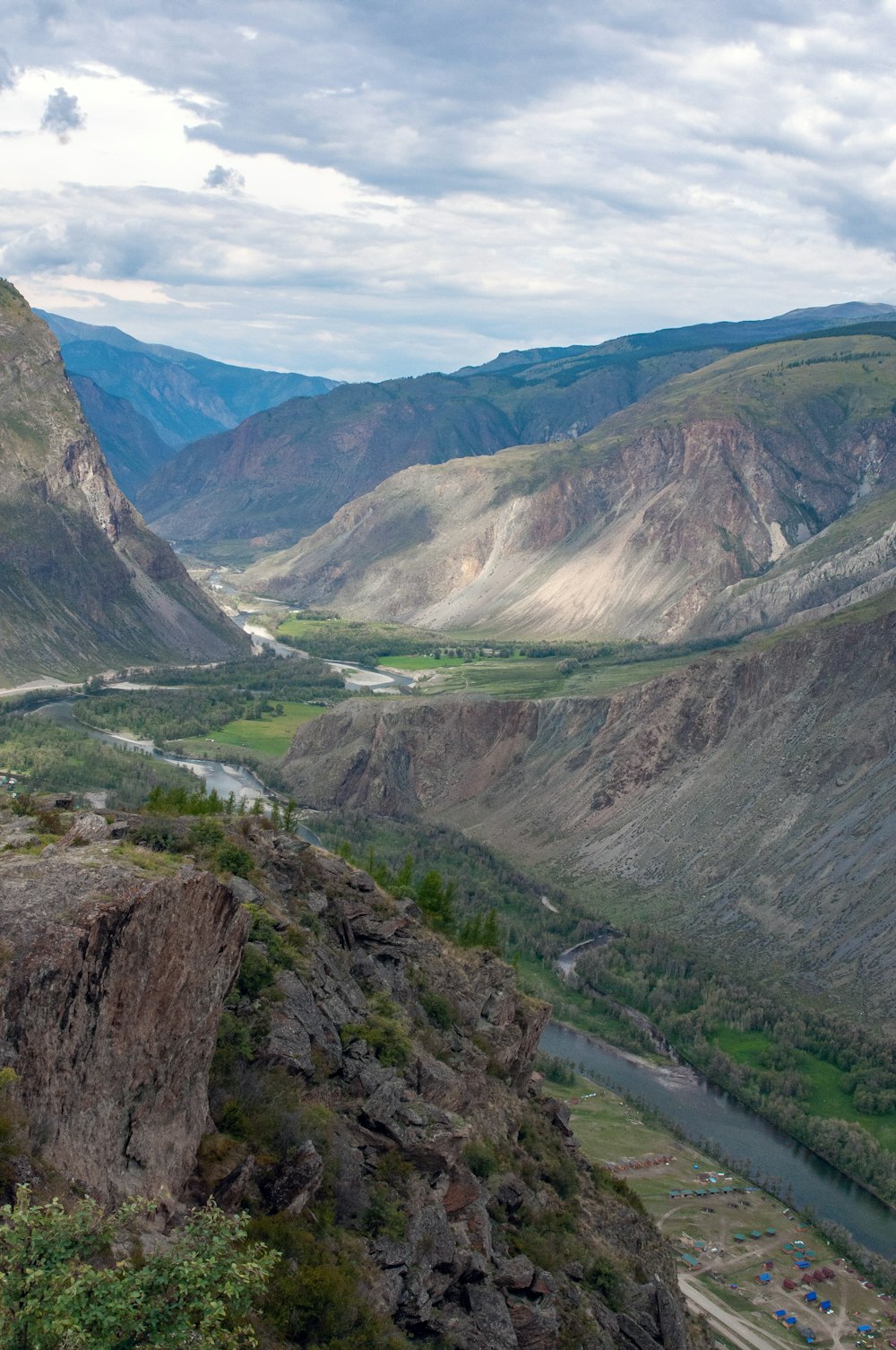 a river running through a valley