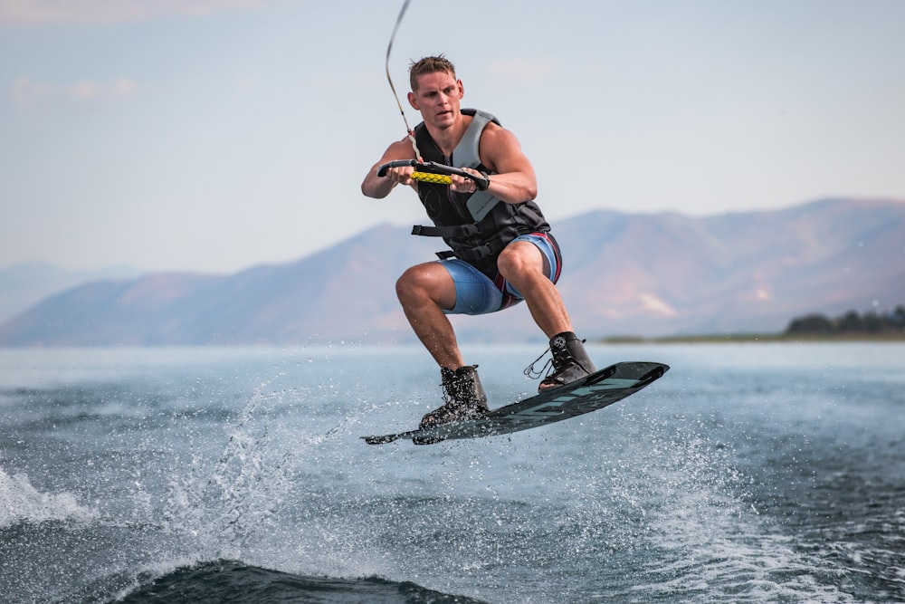 a man water skiing