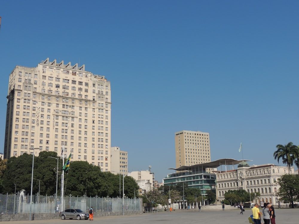 a large building with a parking lot