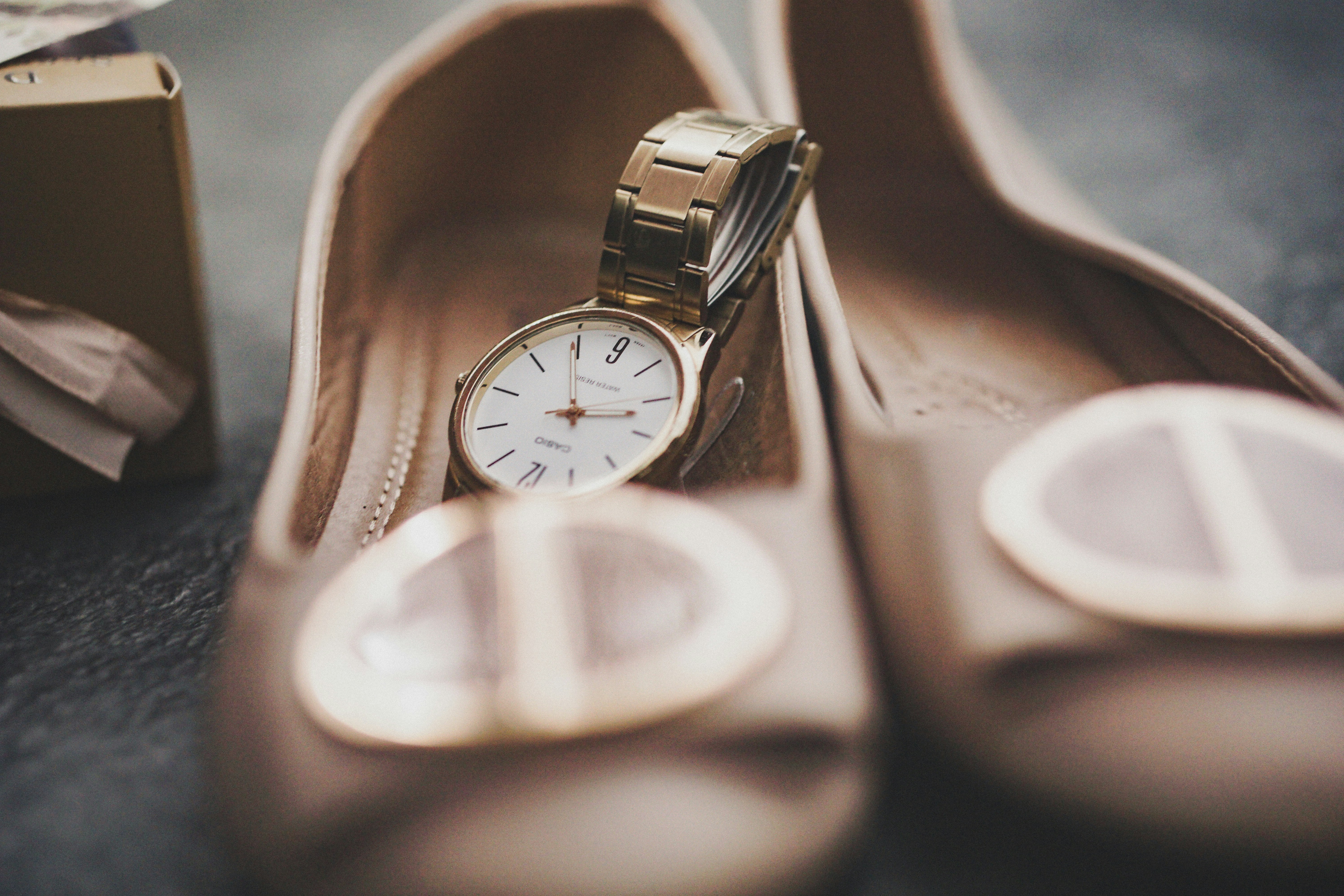 震驚！原來這樣做，舊衣也能變高訂，省錢又時尚！