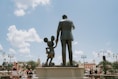a statue of a man and a woman