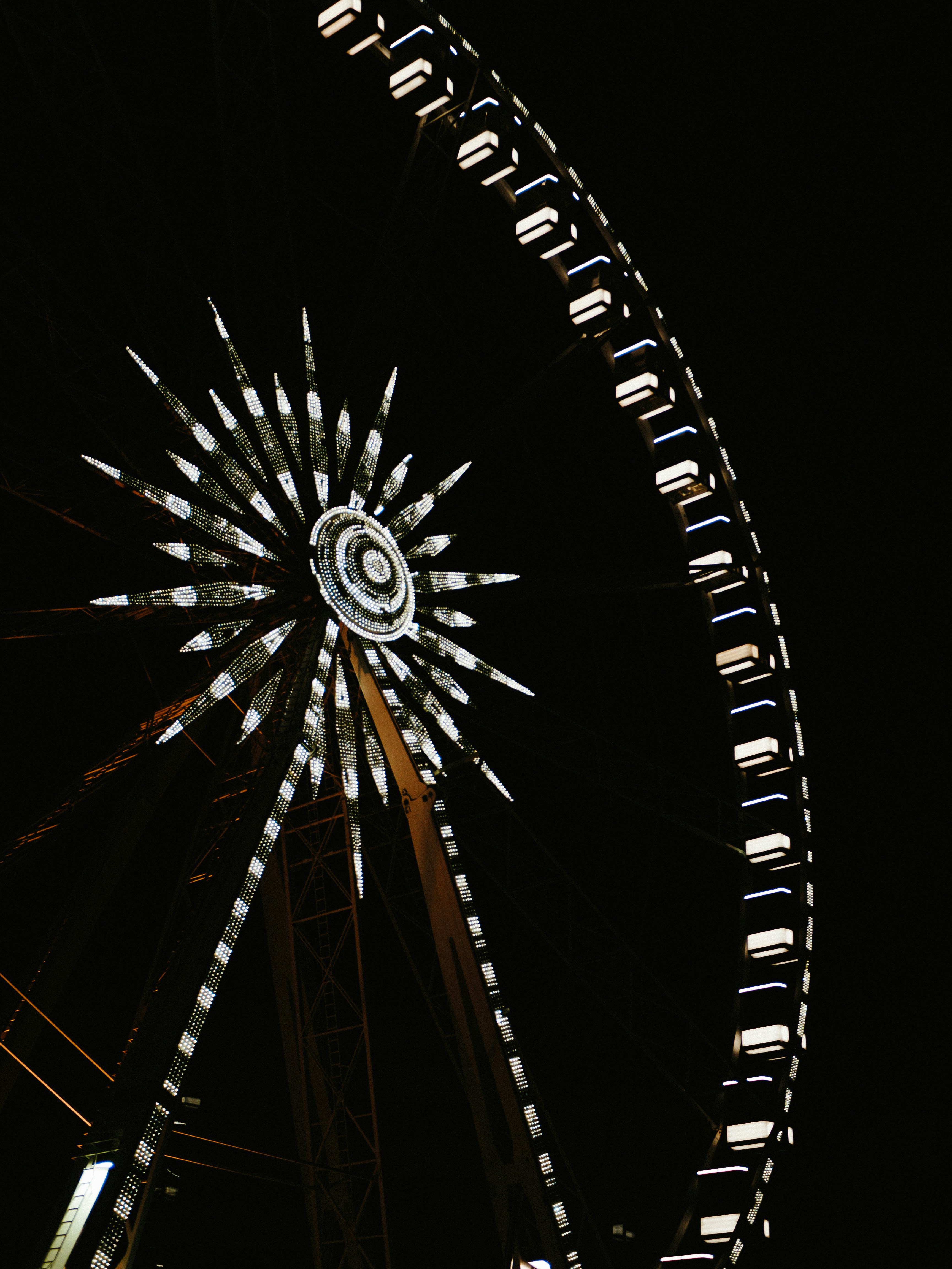 Photo by matthiasoberholzer