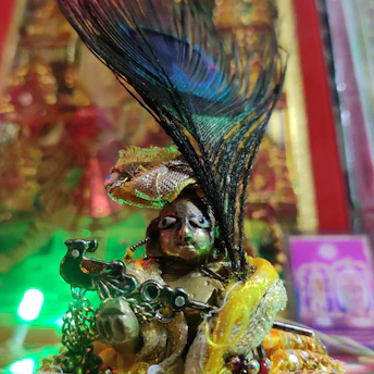 Close-up of a handcrafted bengal-inspired decorative item from yavayu india, showcasing intricate details and vibrant colors.