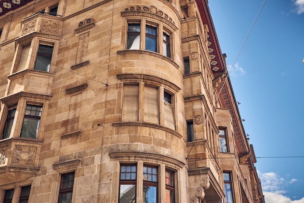 a tall building with many windows