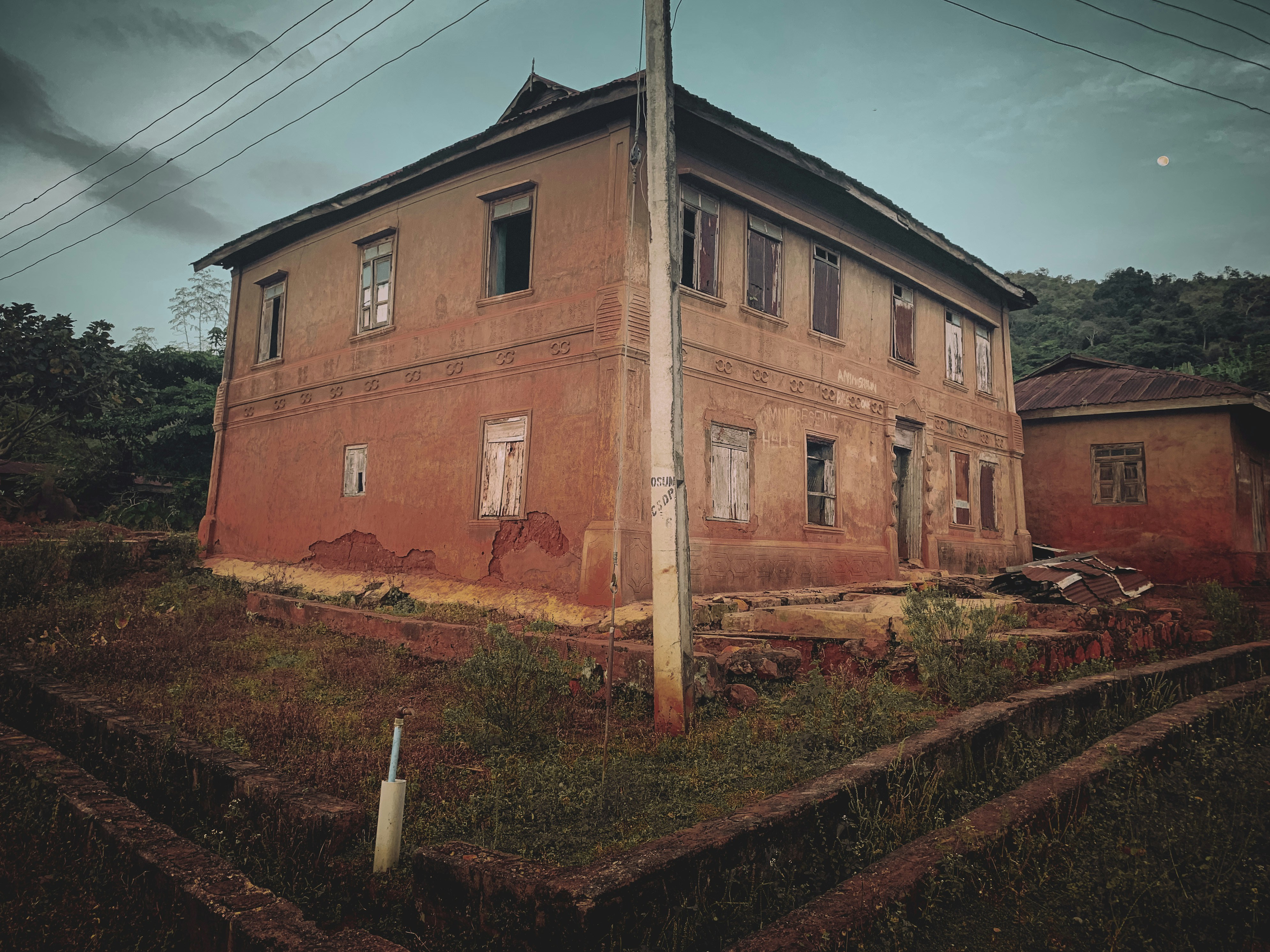 Photo by topeasokere