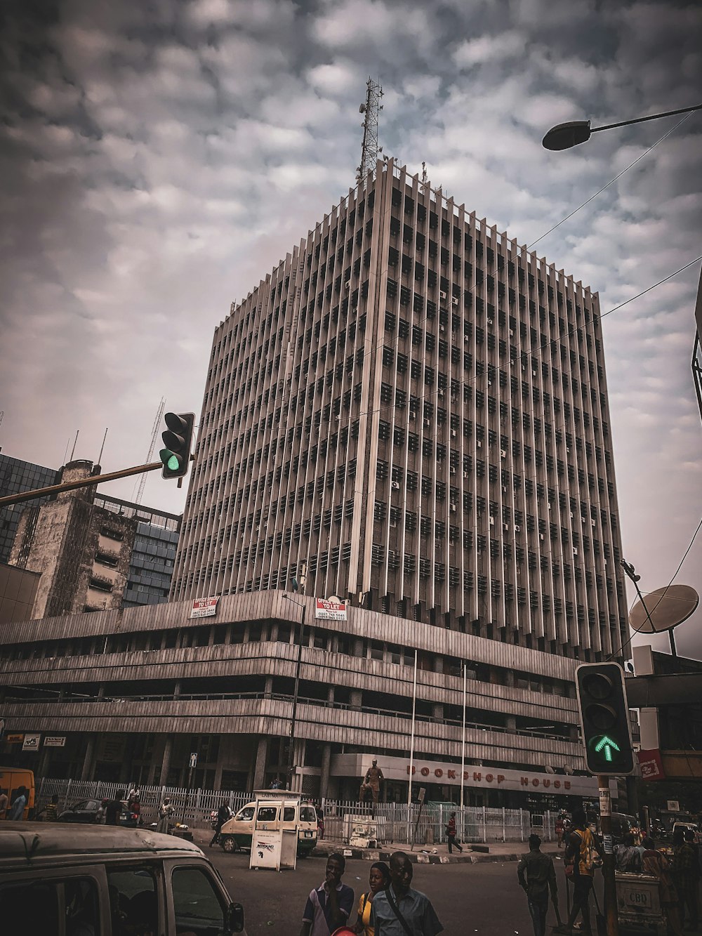 a tall building with a bridge