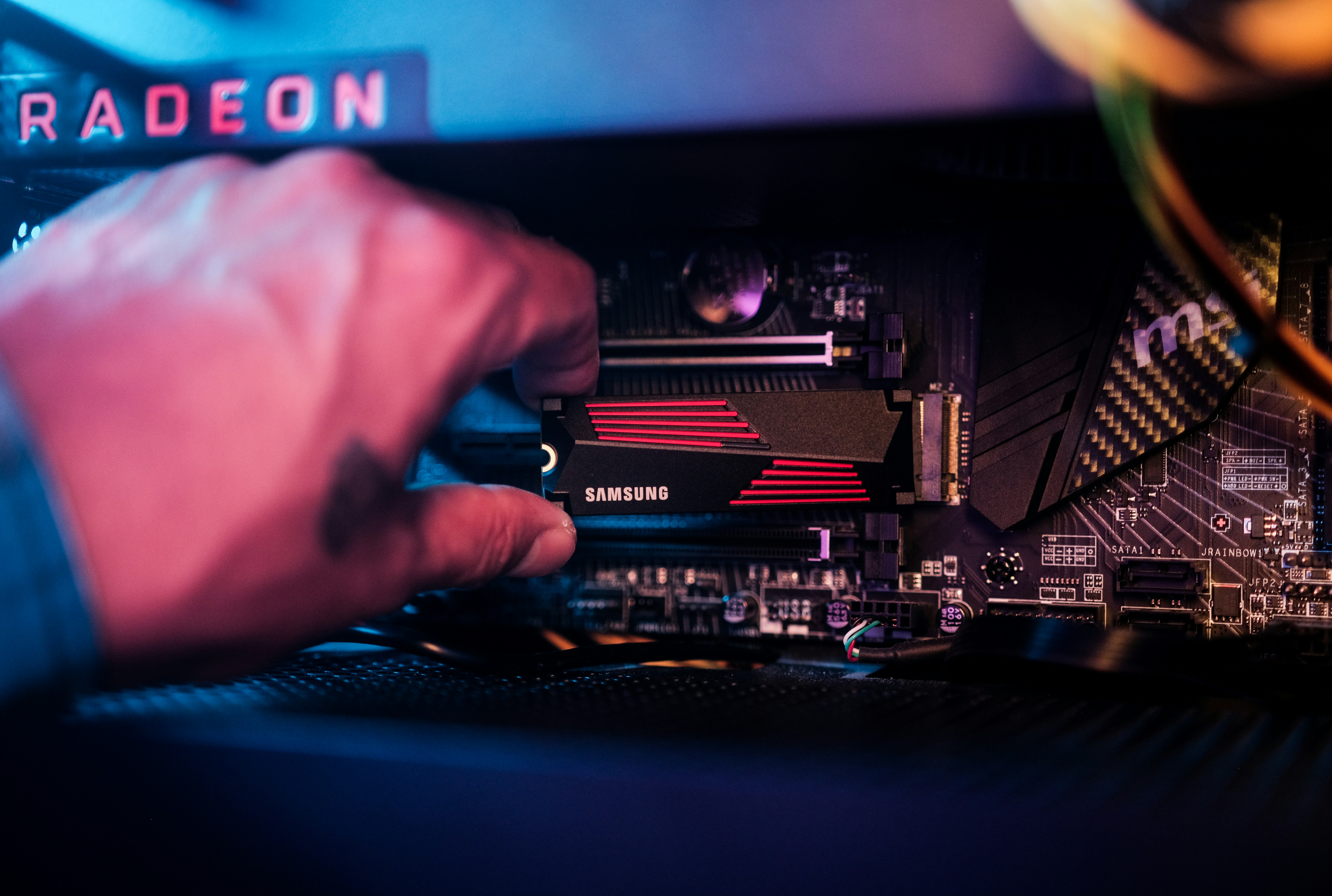 Why Is RAM Voltage An Important Consideration When Choosing Memory Modules?