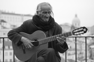 Guitar lessons for seniors