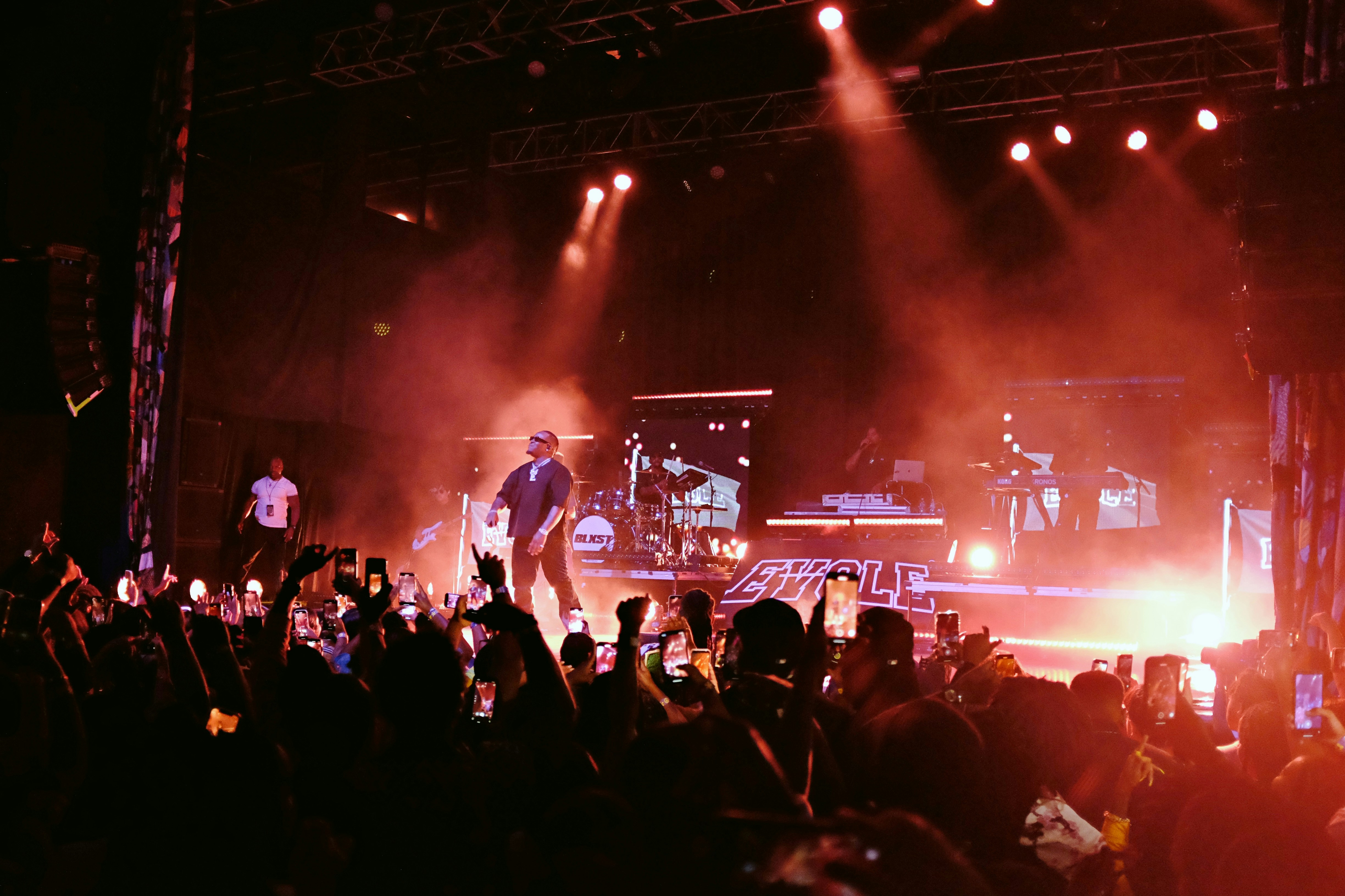 Image de Nouvelle collab hardstyle : Hardwell, Sub Zero Project et Lil Jon déchaînent Miami