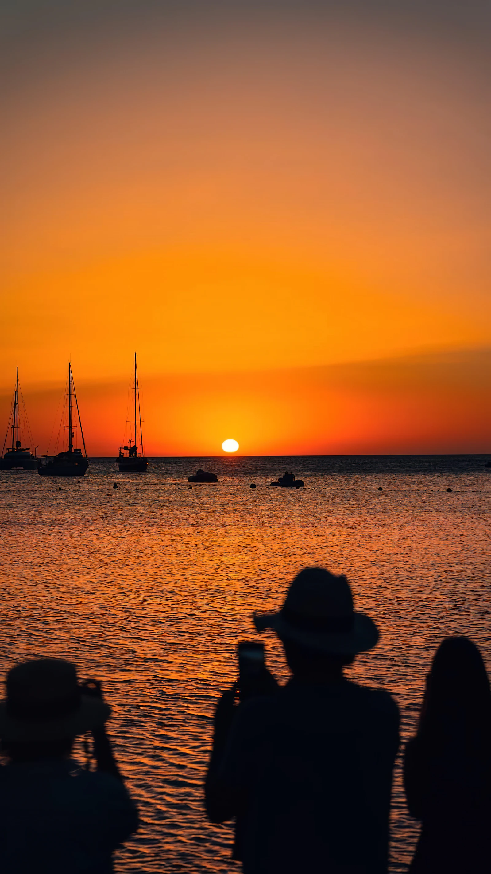 What's On in Ibiza This Week: Closing Parties, Sunset Sessions and Hippy Markets (12–19 October 2026)