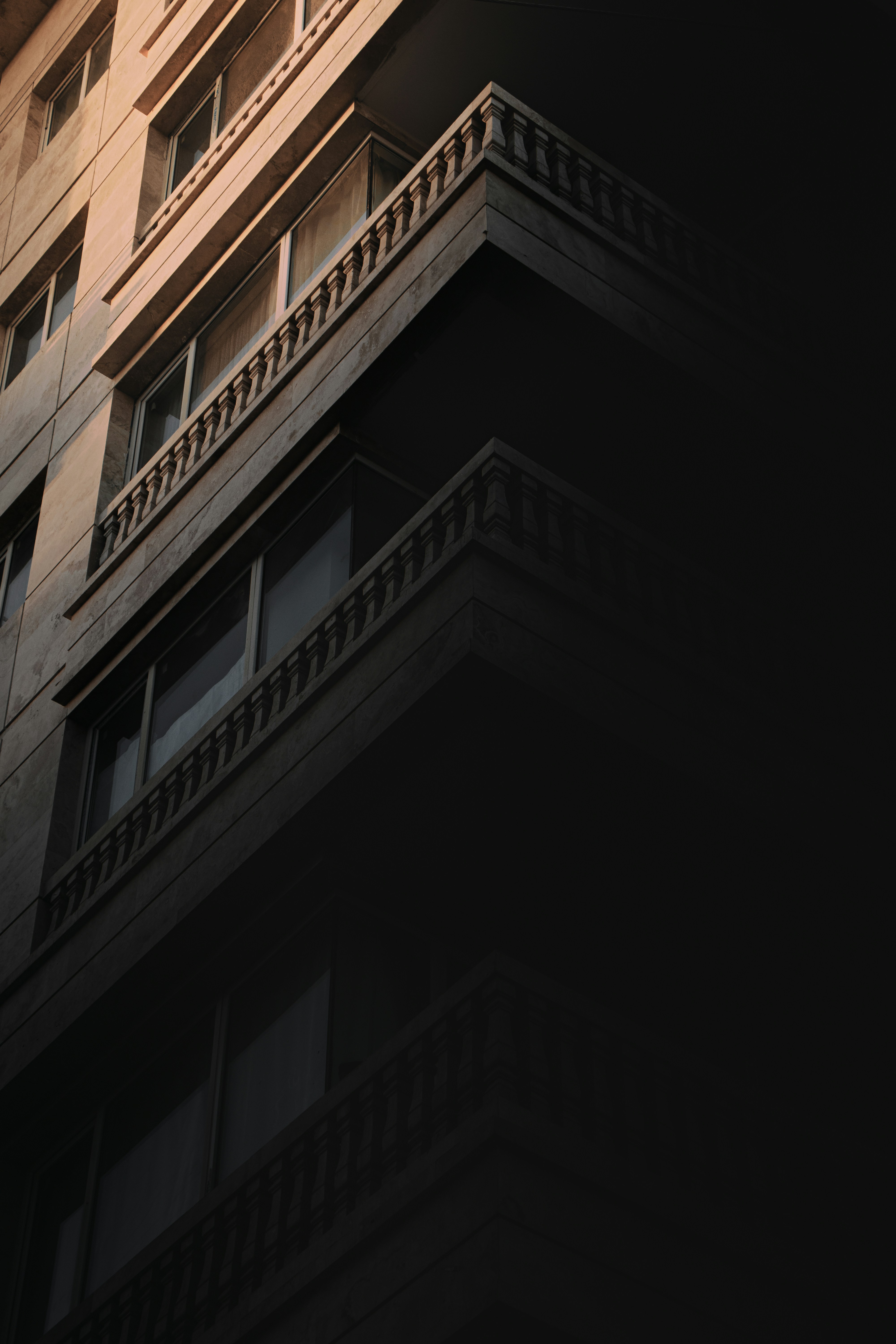 Photo by mahdibafande