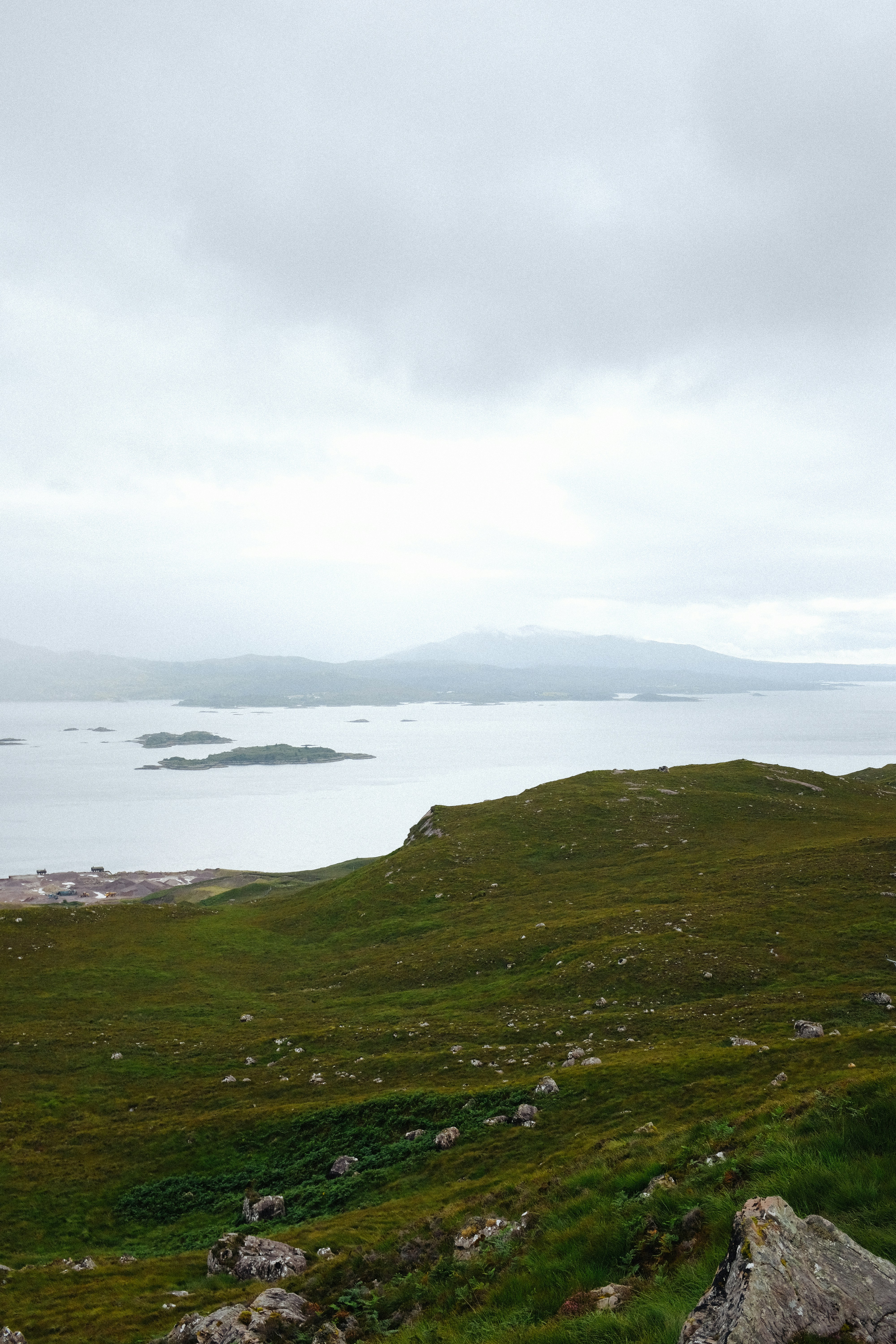 Photo by adrienolichon