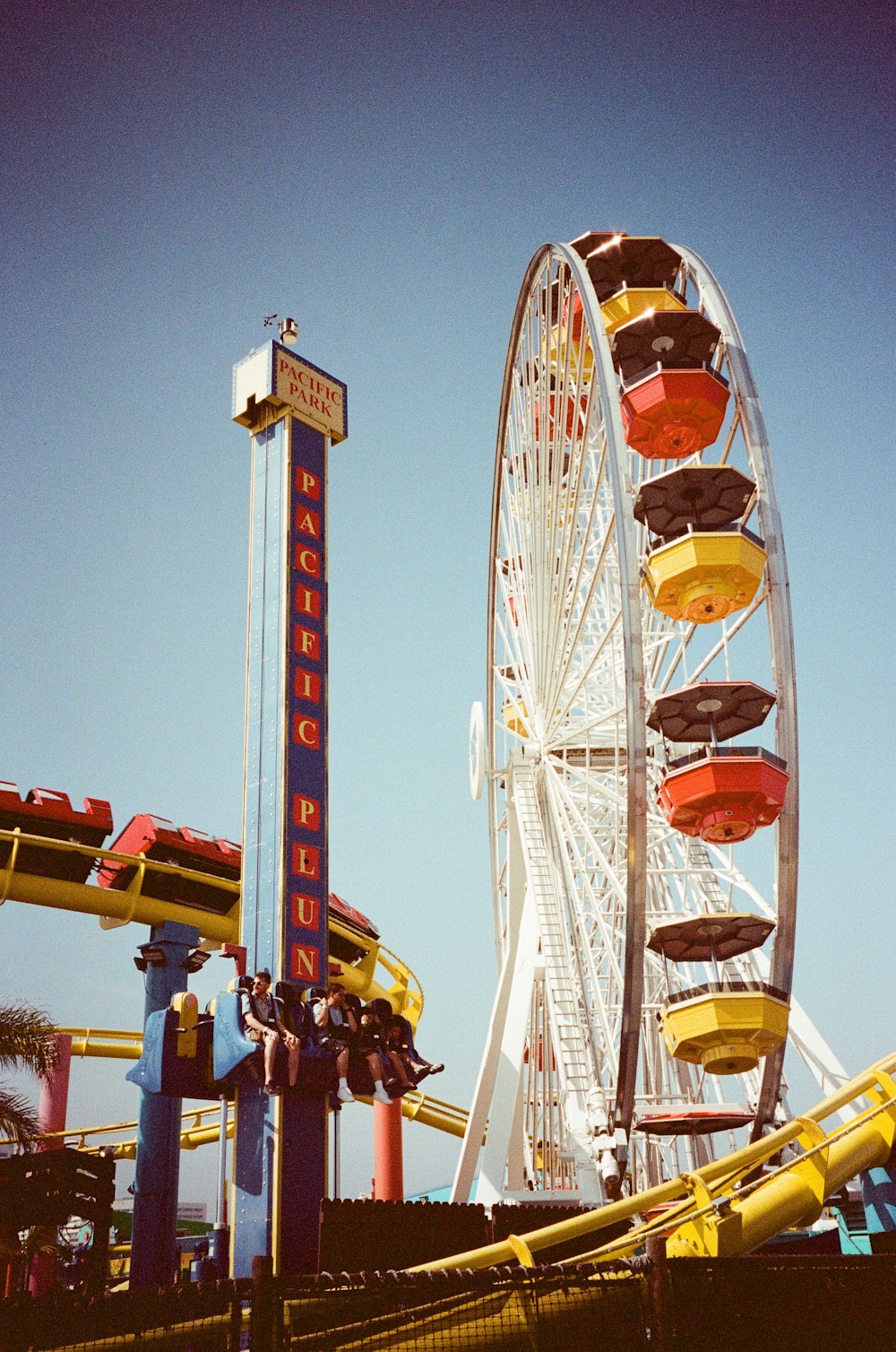 a large ferris wheel