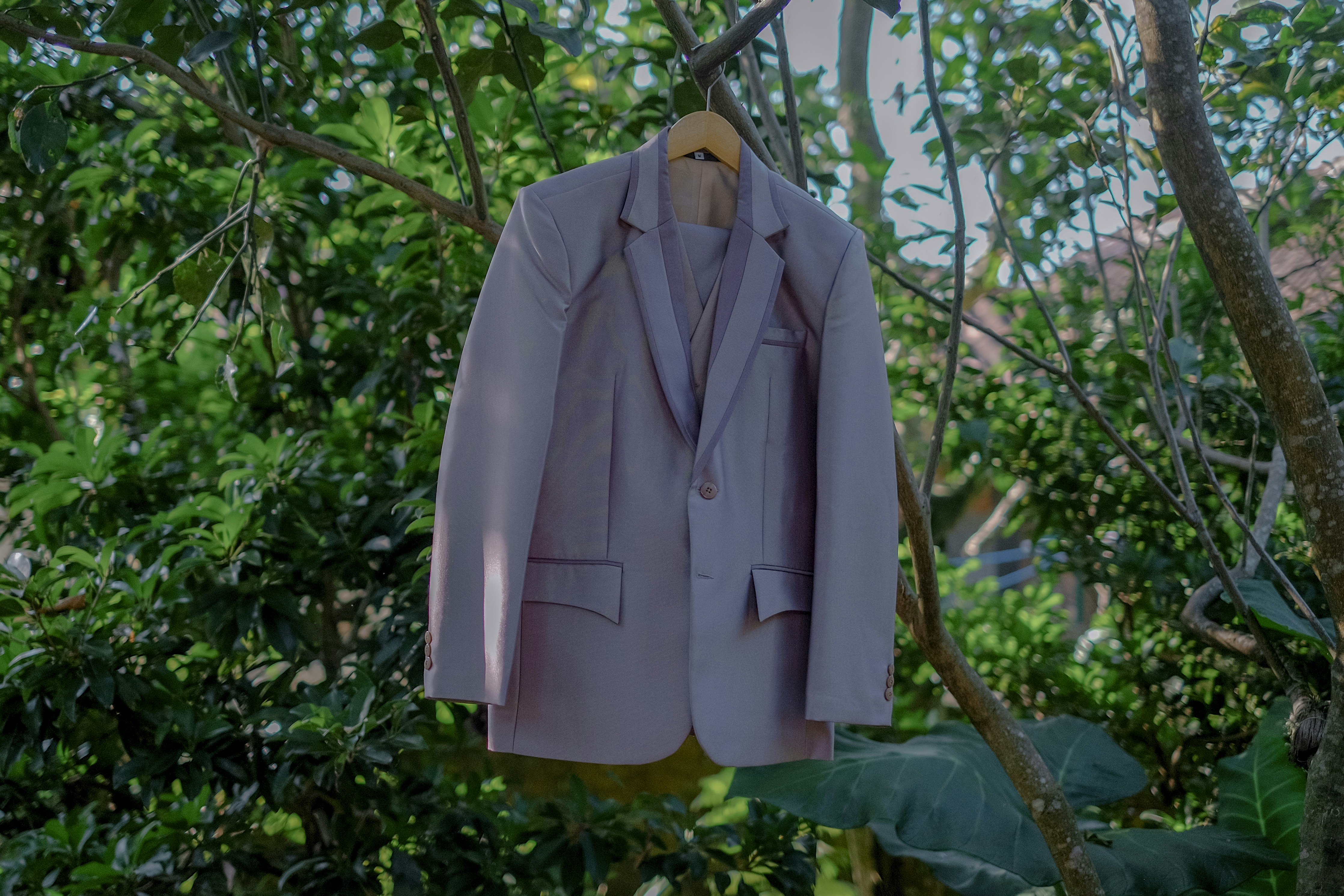 sustainable fashion suits