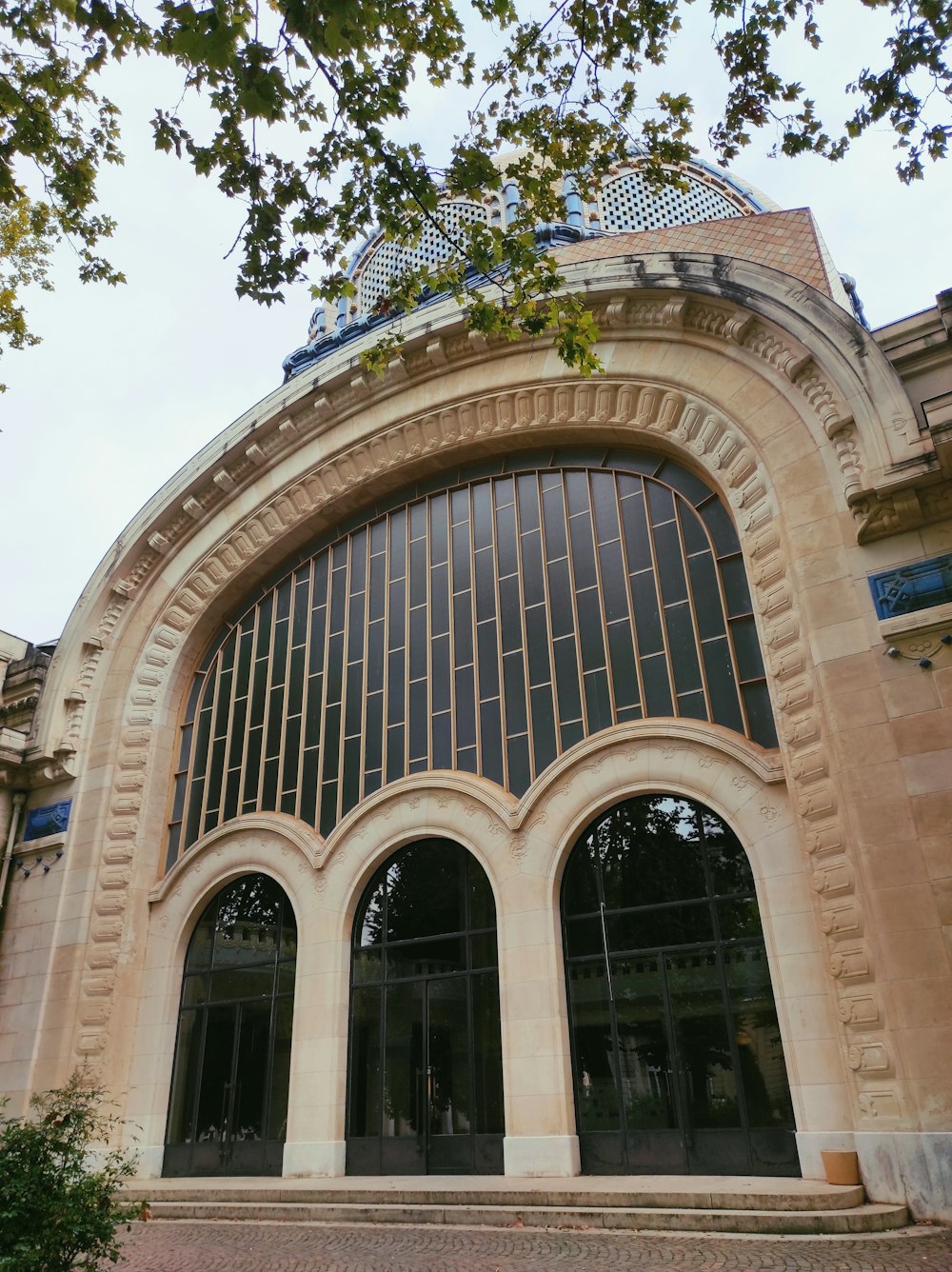 a building with a large arched window