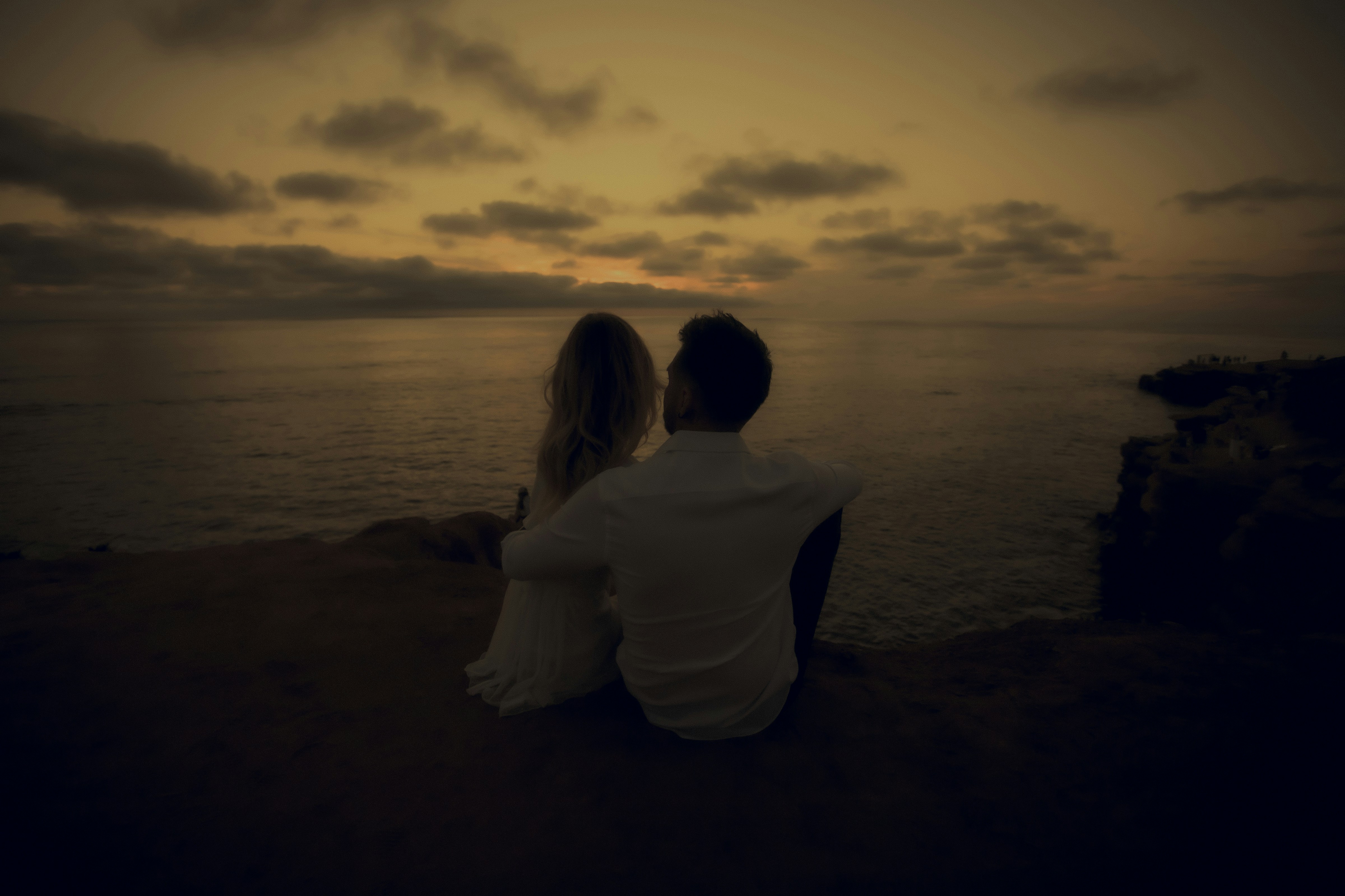 photo-1661493568254-8ae502d72c8e?ixid=M3wxMjA3fDB8MXxzZWFyY2h8MTV8fGp1c3QlMjBhJTIwbW9tZW50Li4ufGVufDB8fHx8MTc0ODcwMjQ3Mnww\u0026ixlib=rb-4.1.0