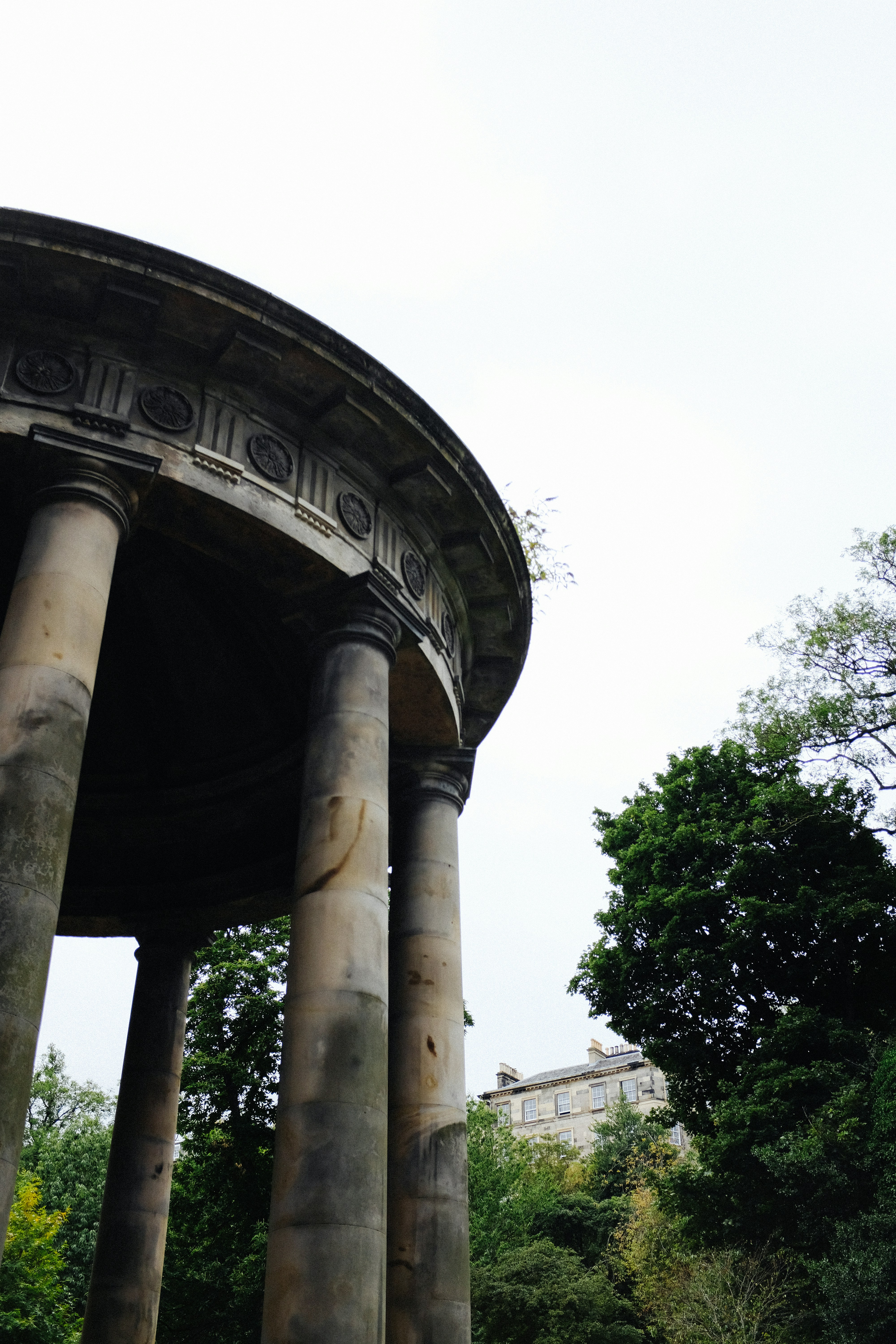 Photo by adrienolichon