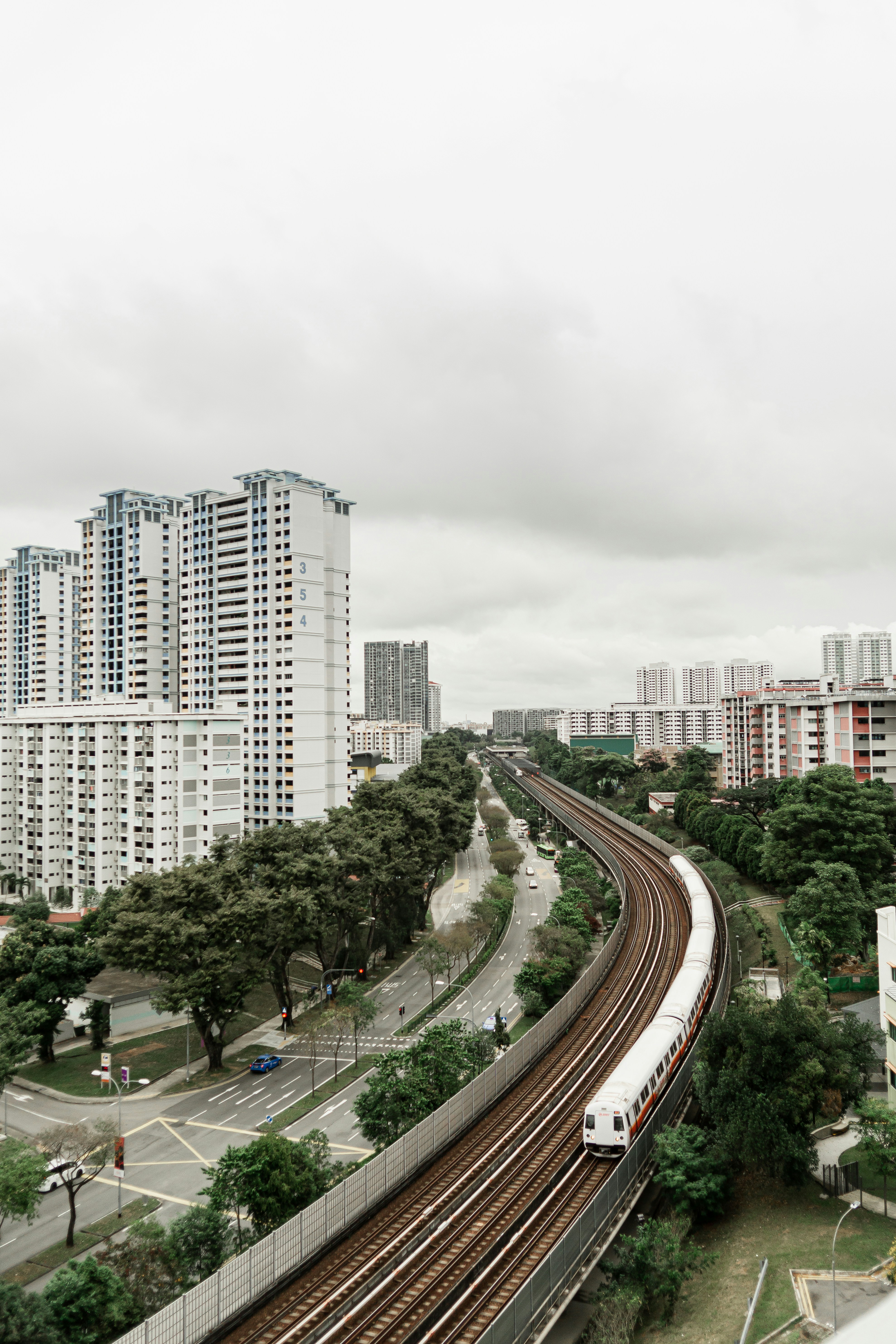 Photo by theeatenone