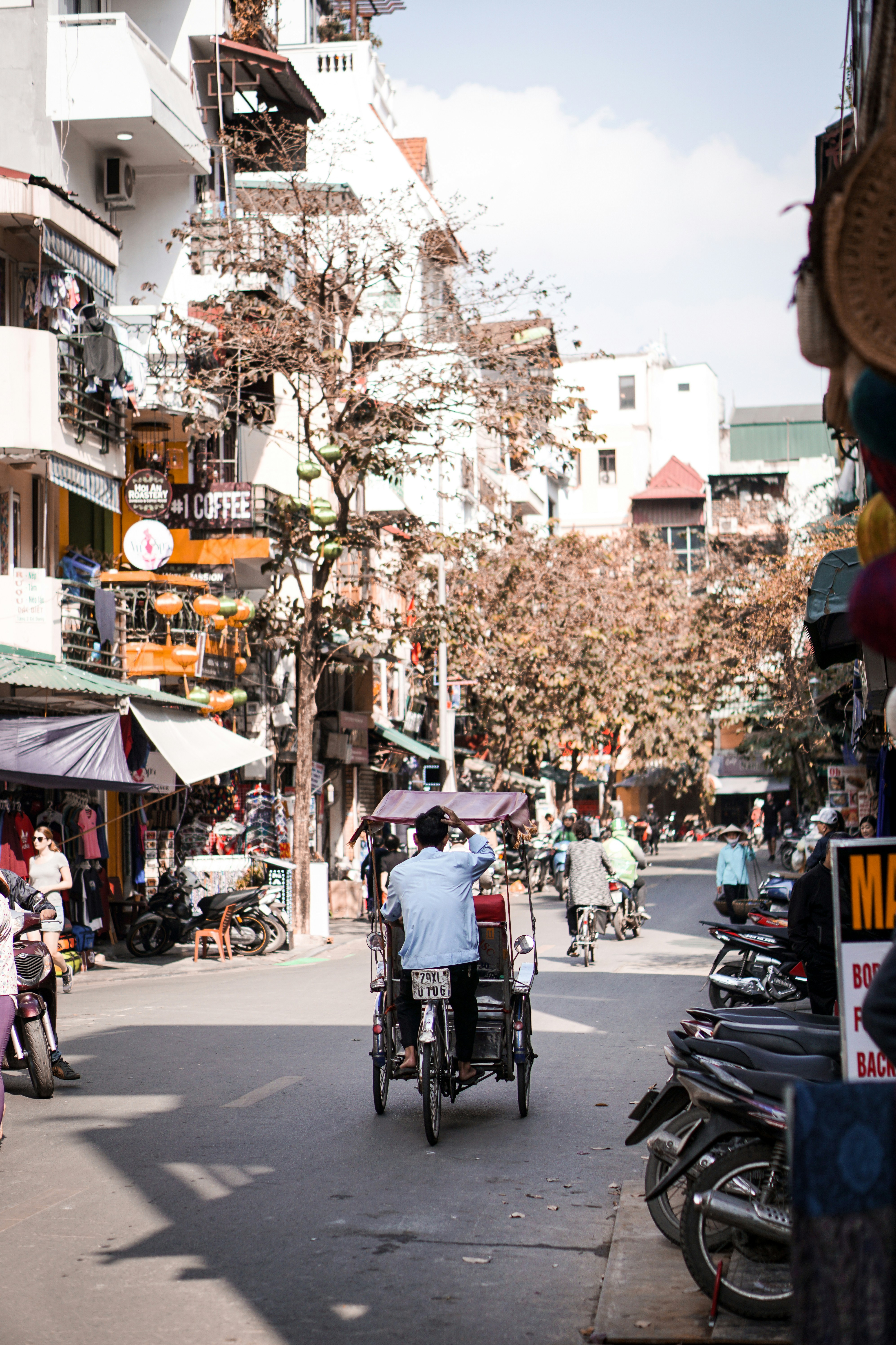 Photo by theeatenone