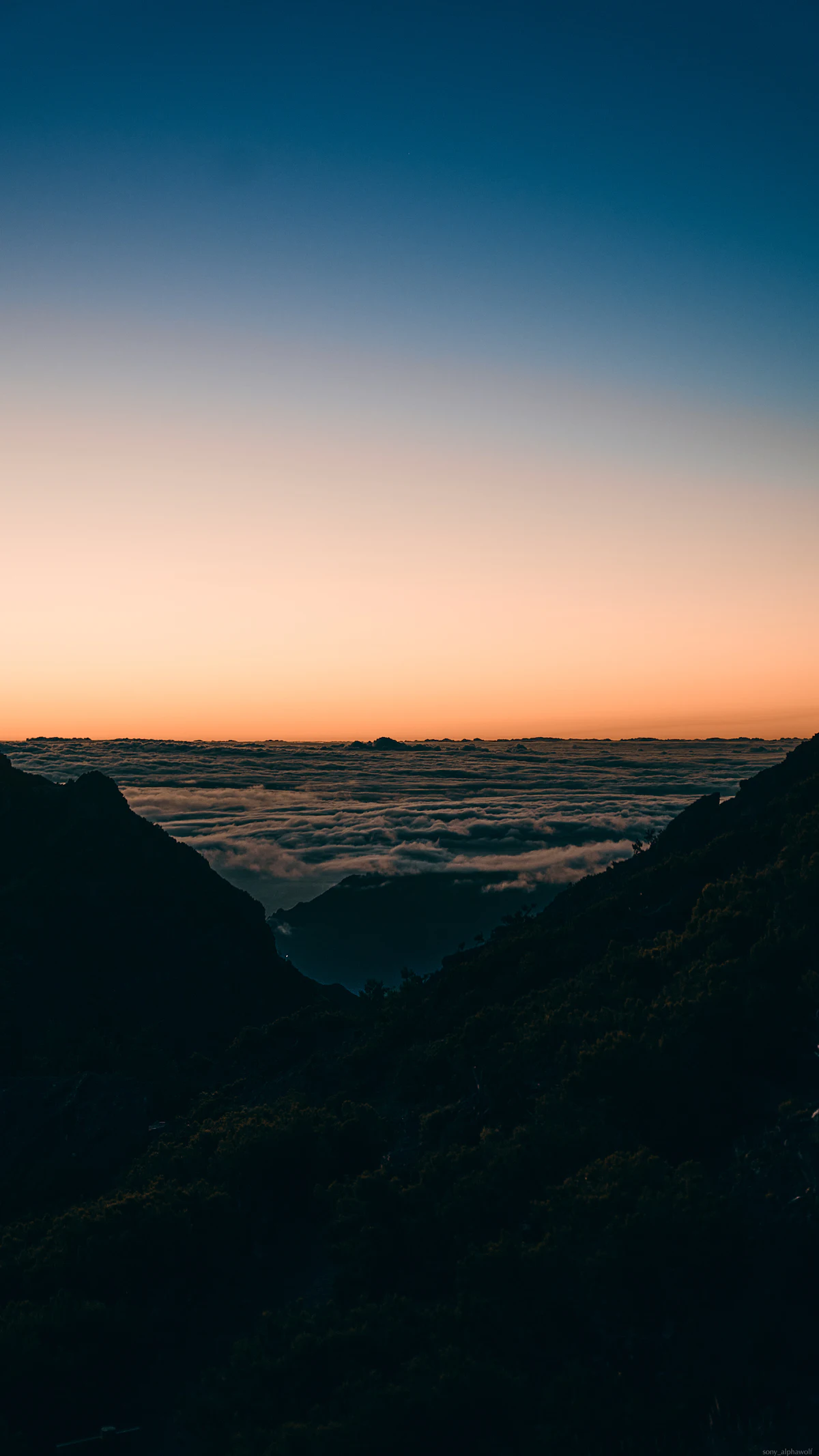 Pôr do sol sobre uma montanha, Pico Ruivo, Madeira