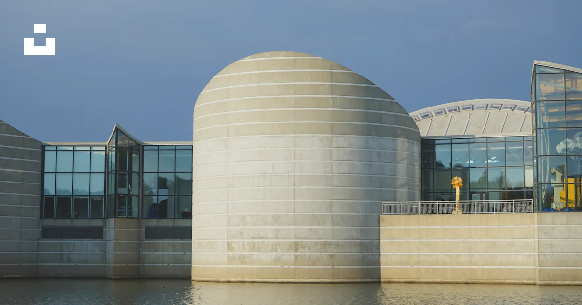 Round Top Structure A building with a round top photo – Free Wichita Image on Unsplash