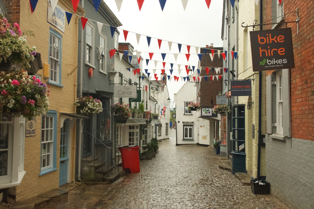 a narrow street with buildings on both sides