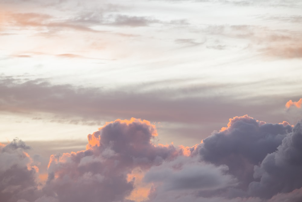 nubes en el cielo