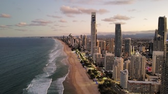 a city next to the ocean