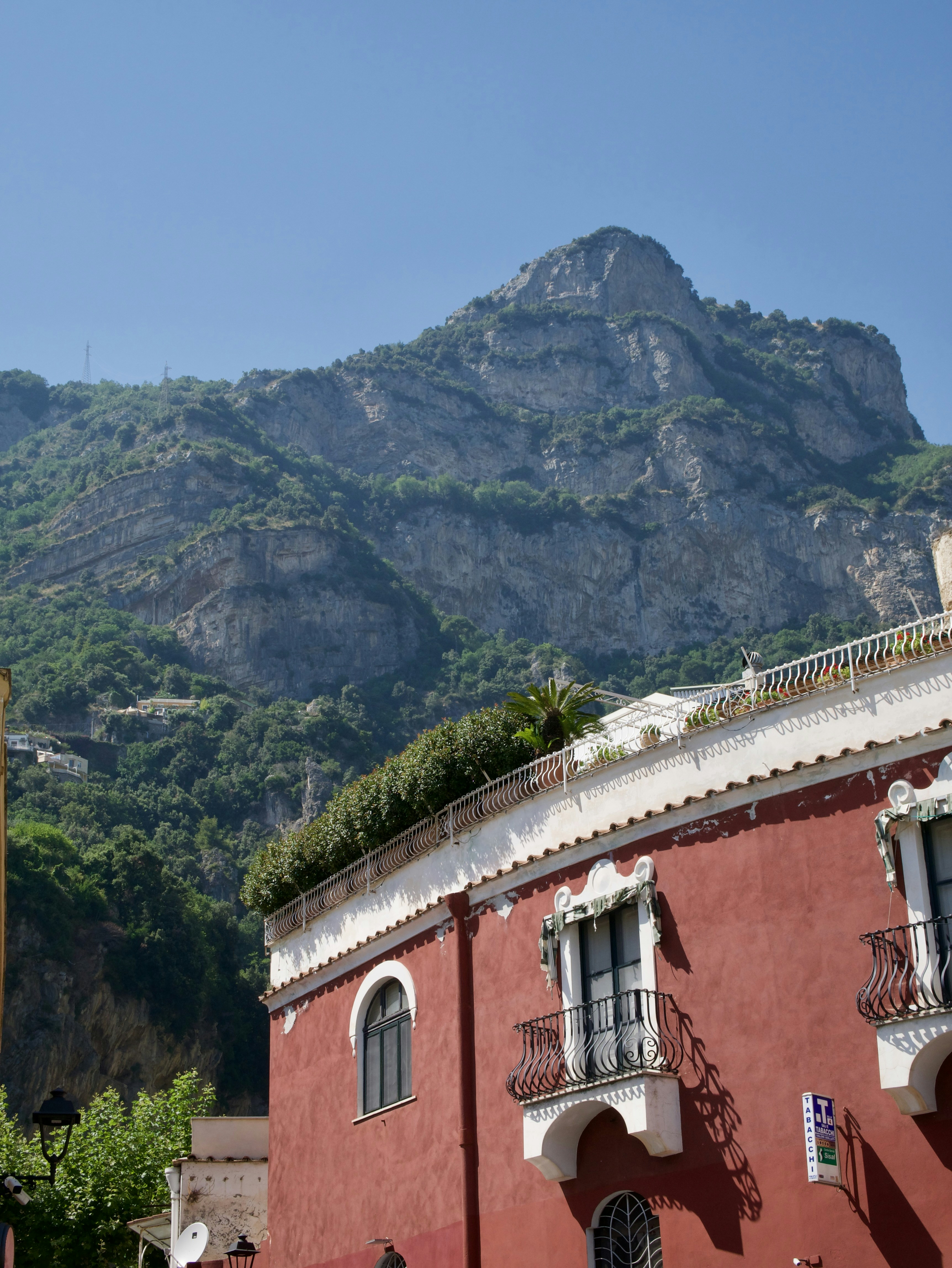 Photo by nicolasweldingh