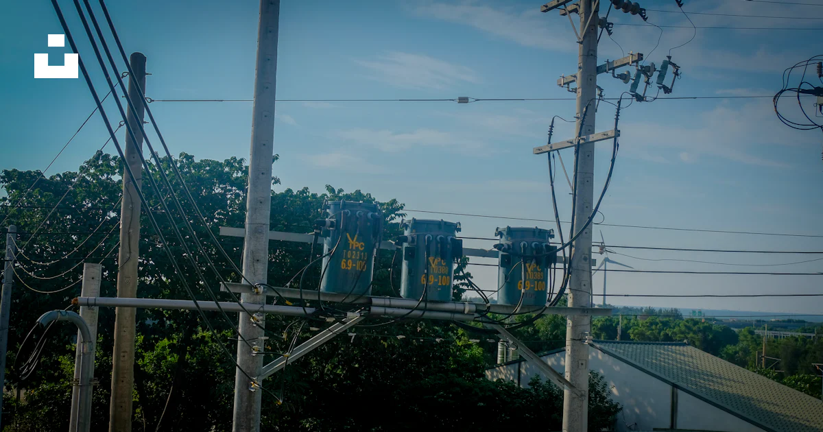 Pleng Train Bridge Java A train on a bridge photo – Free Building Image on Unsplash