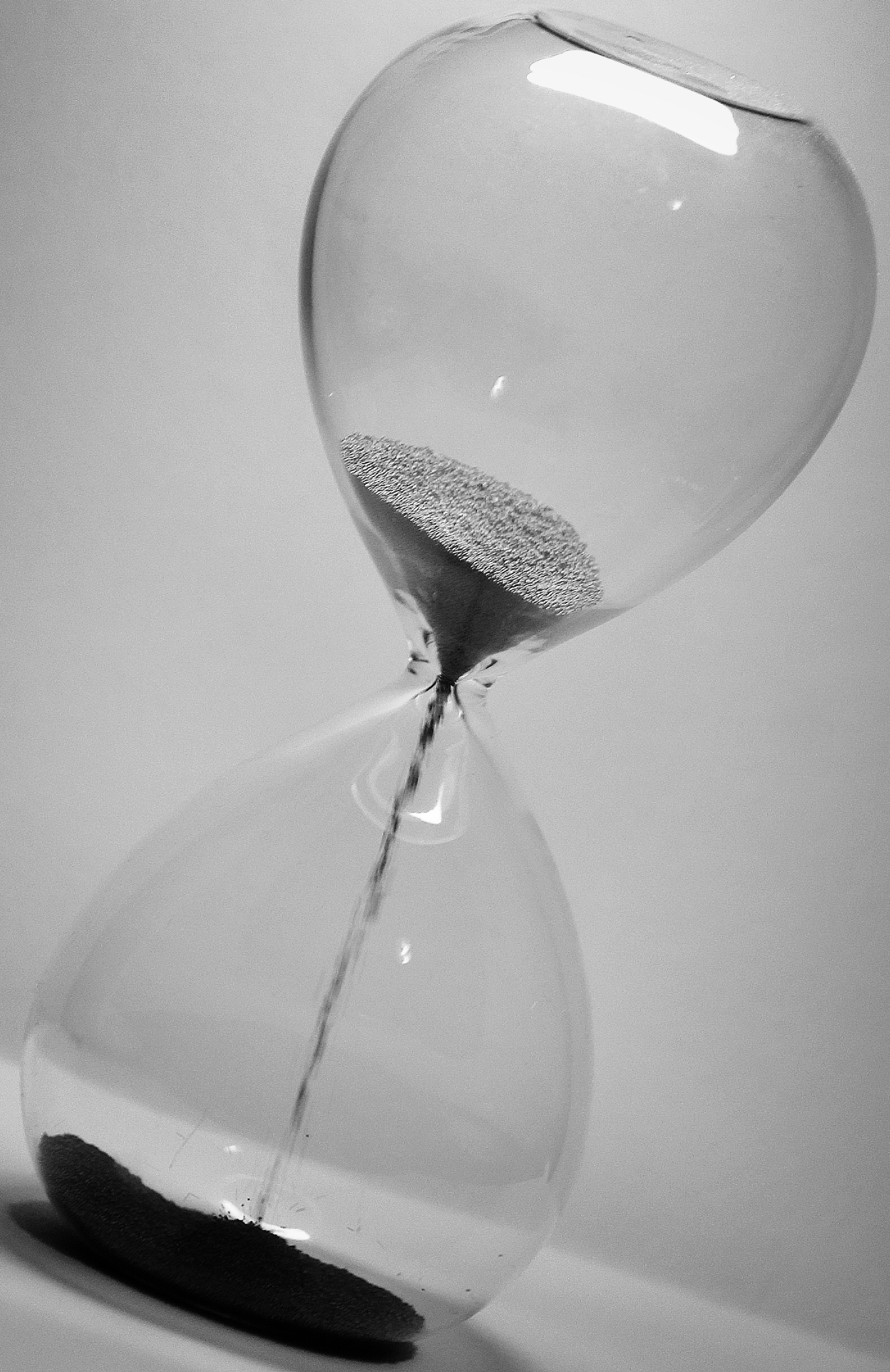 uma sombra de lâmpada branca