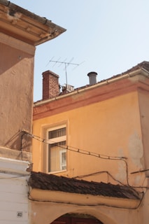a building with a chimney