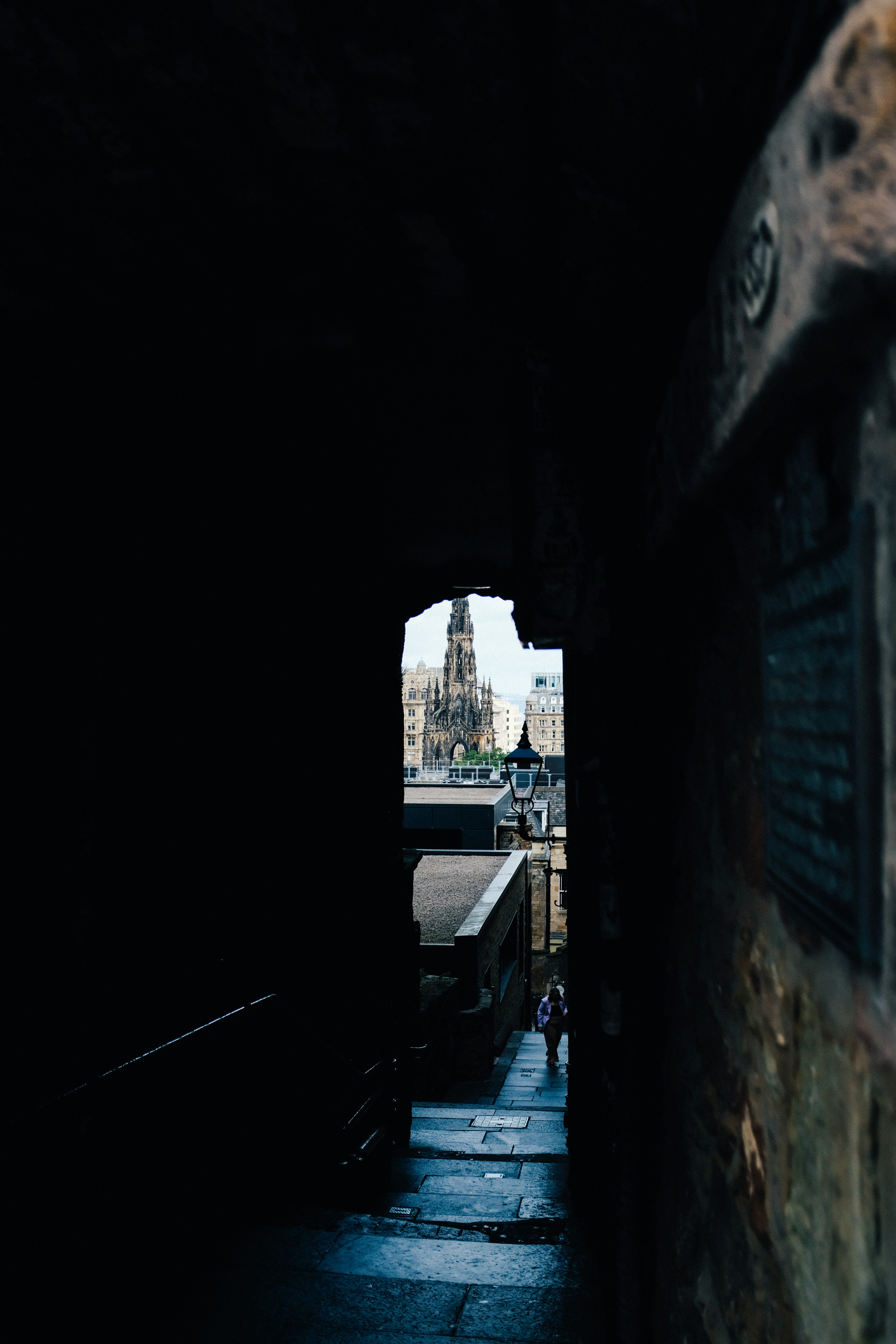 Photo by adrienolichon