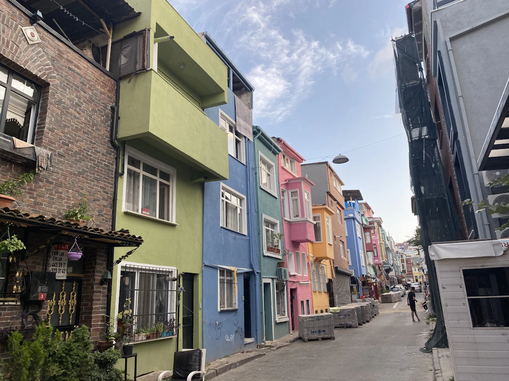 İstanbul Balat'ta renkli sokaklar
