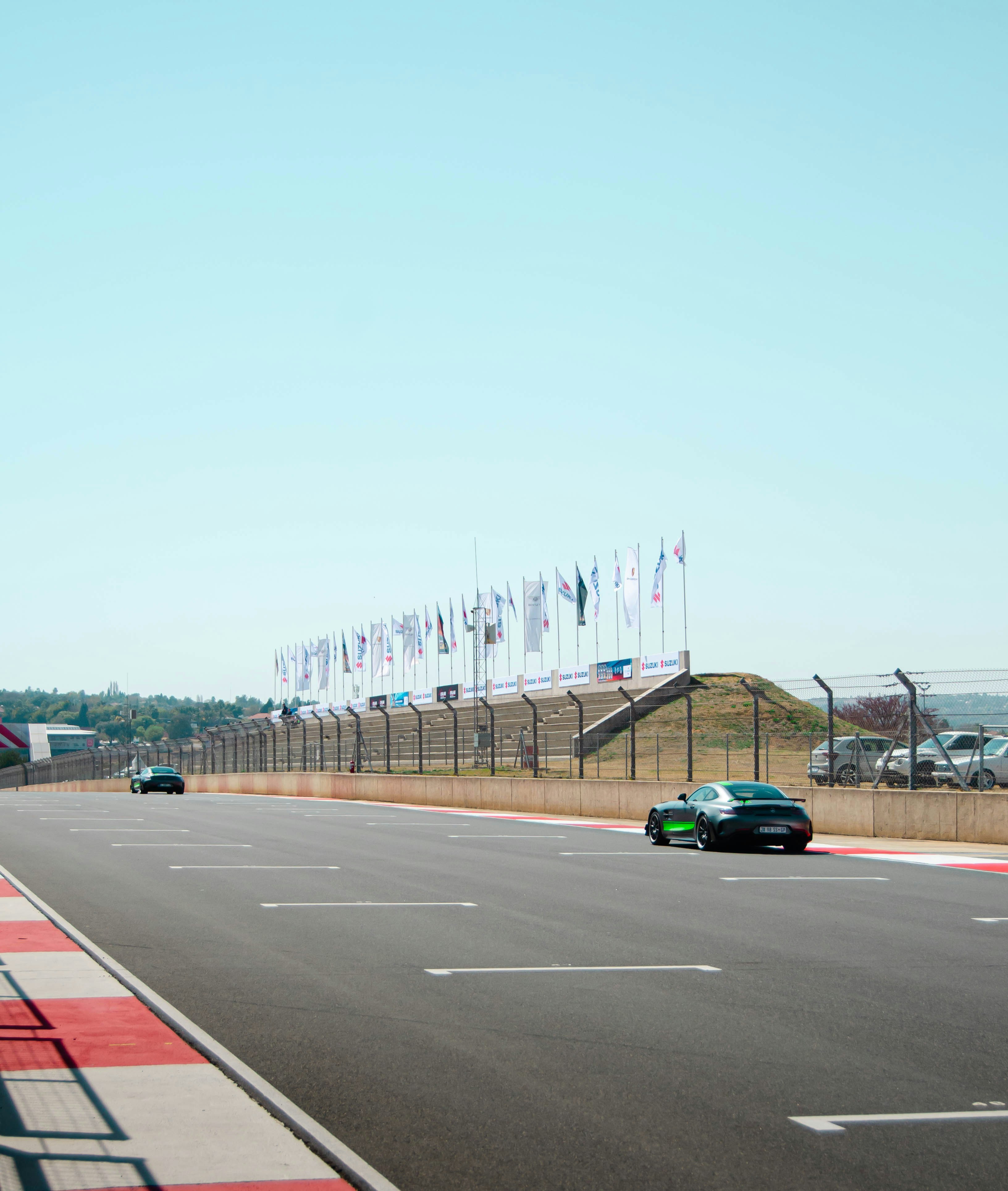 Photos Of A Car Racing Circuit Pictures | Download Free Images on Unsplash