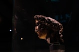 a statue of a person