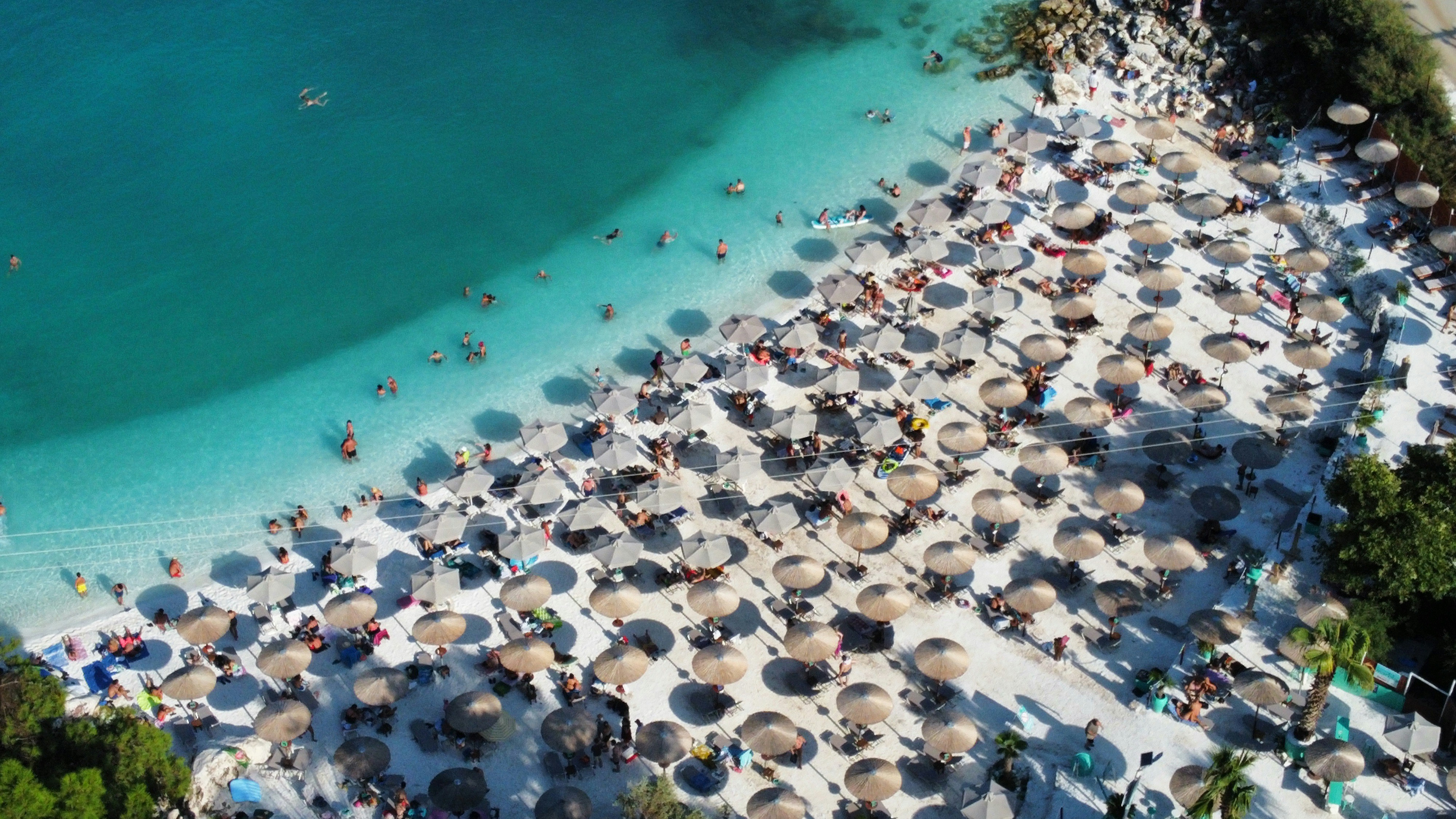 Photo by eliastsapaliaris