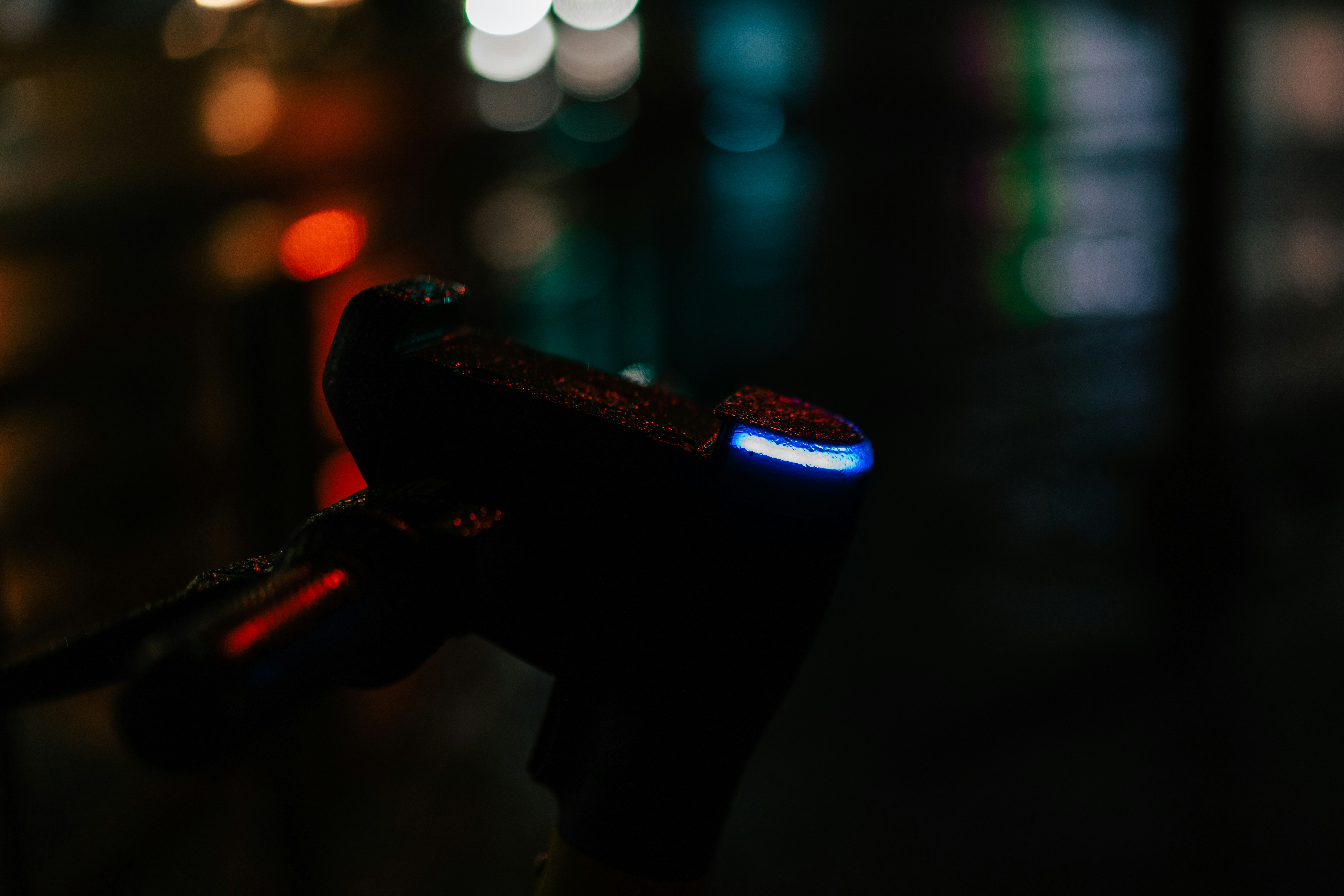 Sleek Carbon Fiber Light