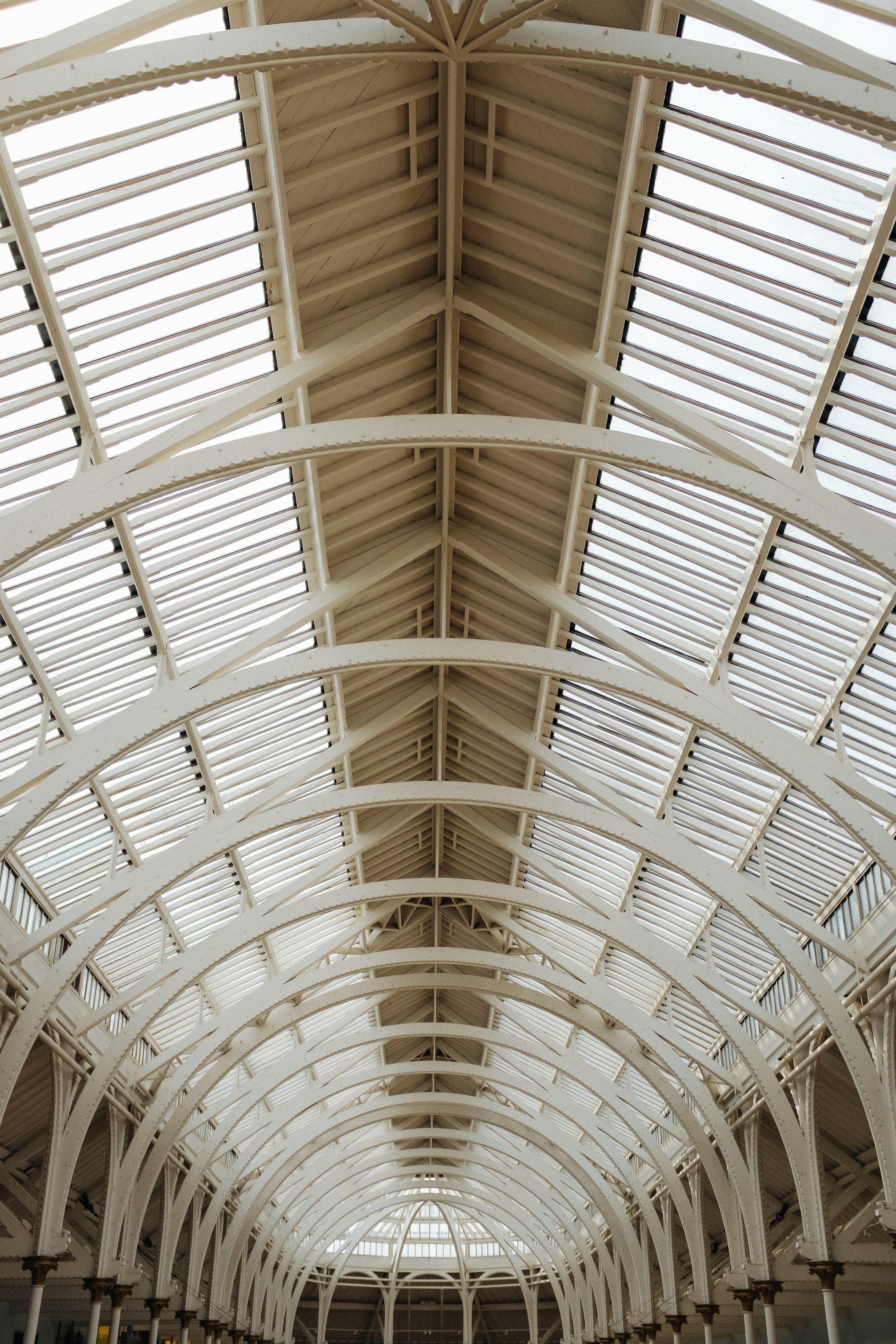 Photo by adrienolichon