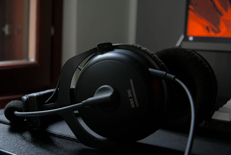Best Headphones for Mixing With Best Build Quality 2026