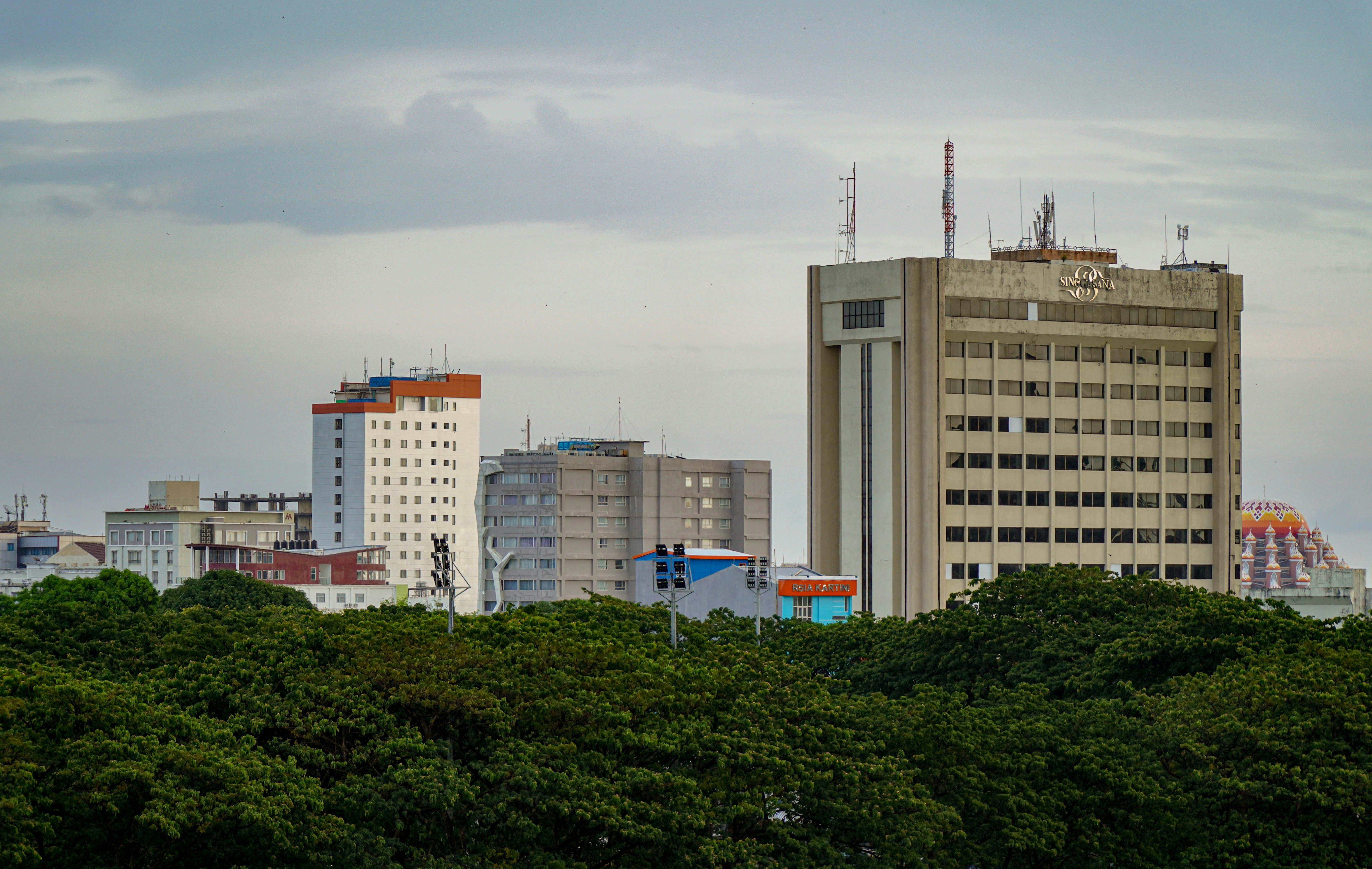 Kenya's Menstrual Leave Policy Opens New Healthcare Market Opportunity While Exposing Systemic Workplace Health Gaps
