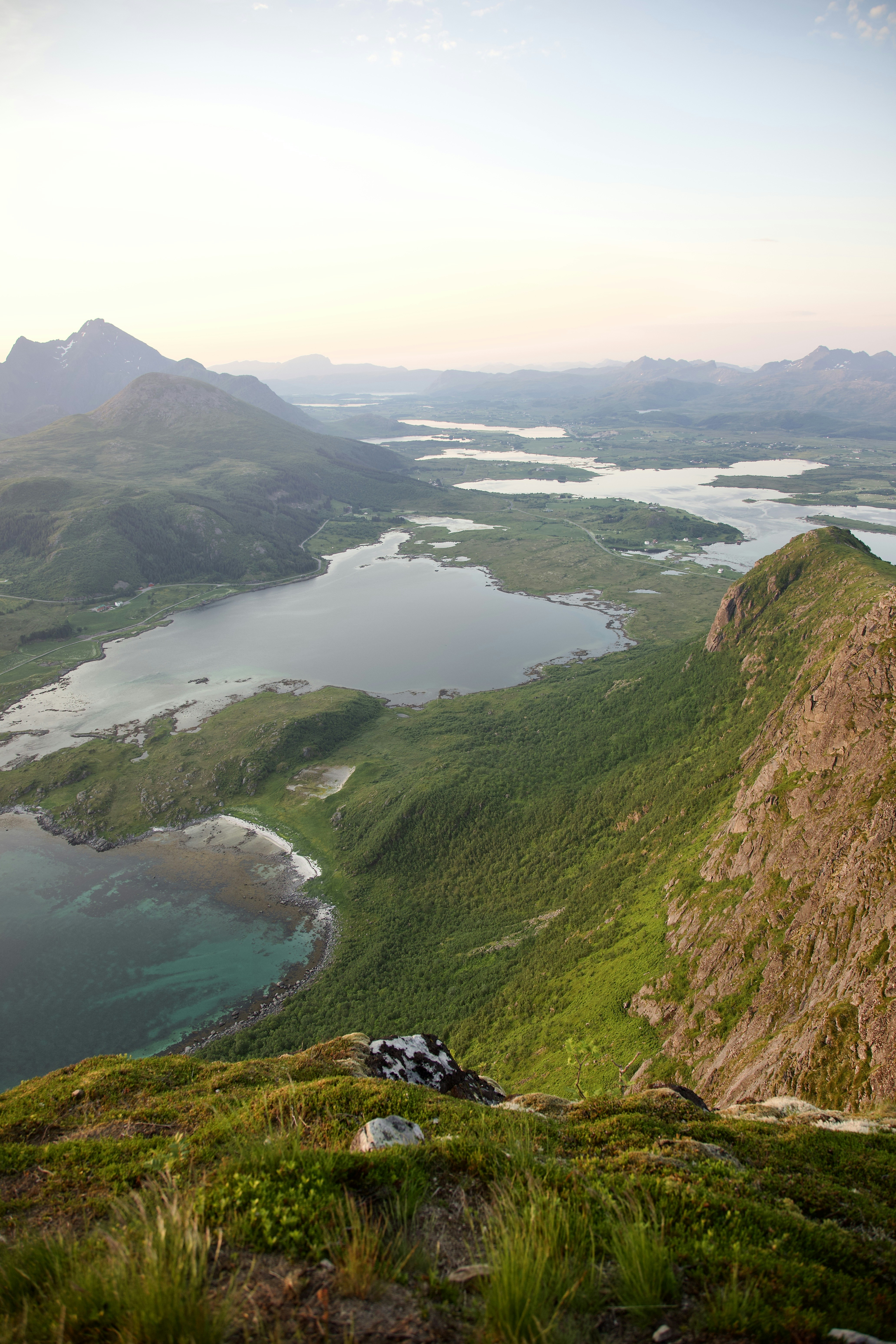 Photo by stockbirken