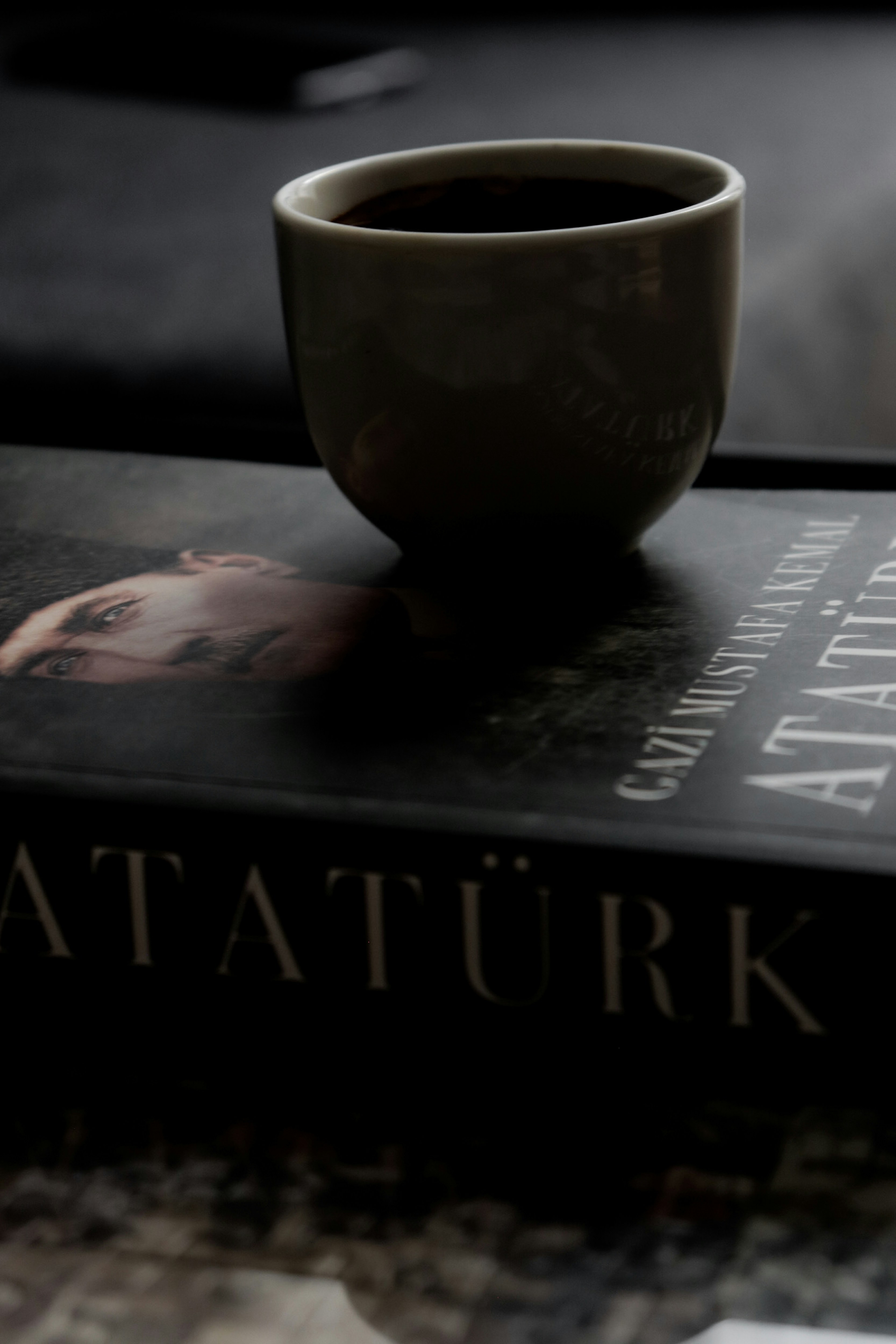 How Fortune-Telling Coffee Ceremonies Work in Modern Istanbul