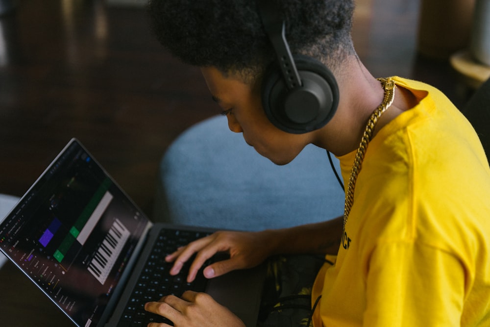 a man using a laptop