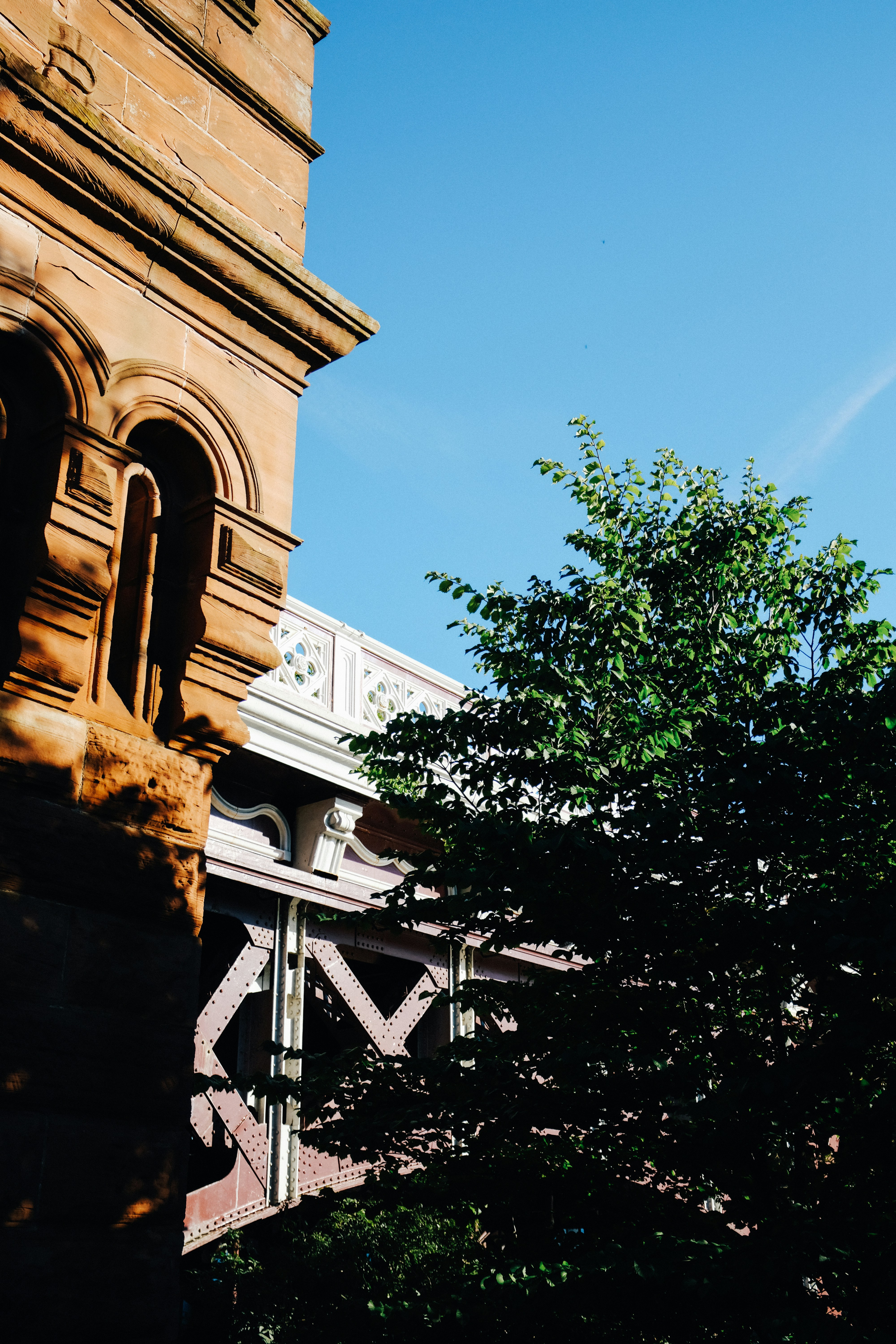 Photo by adrienolichon