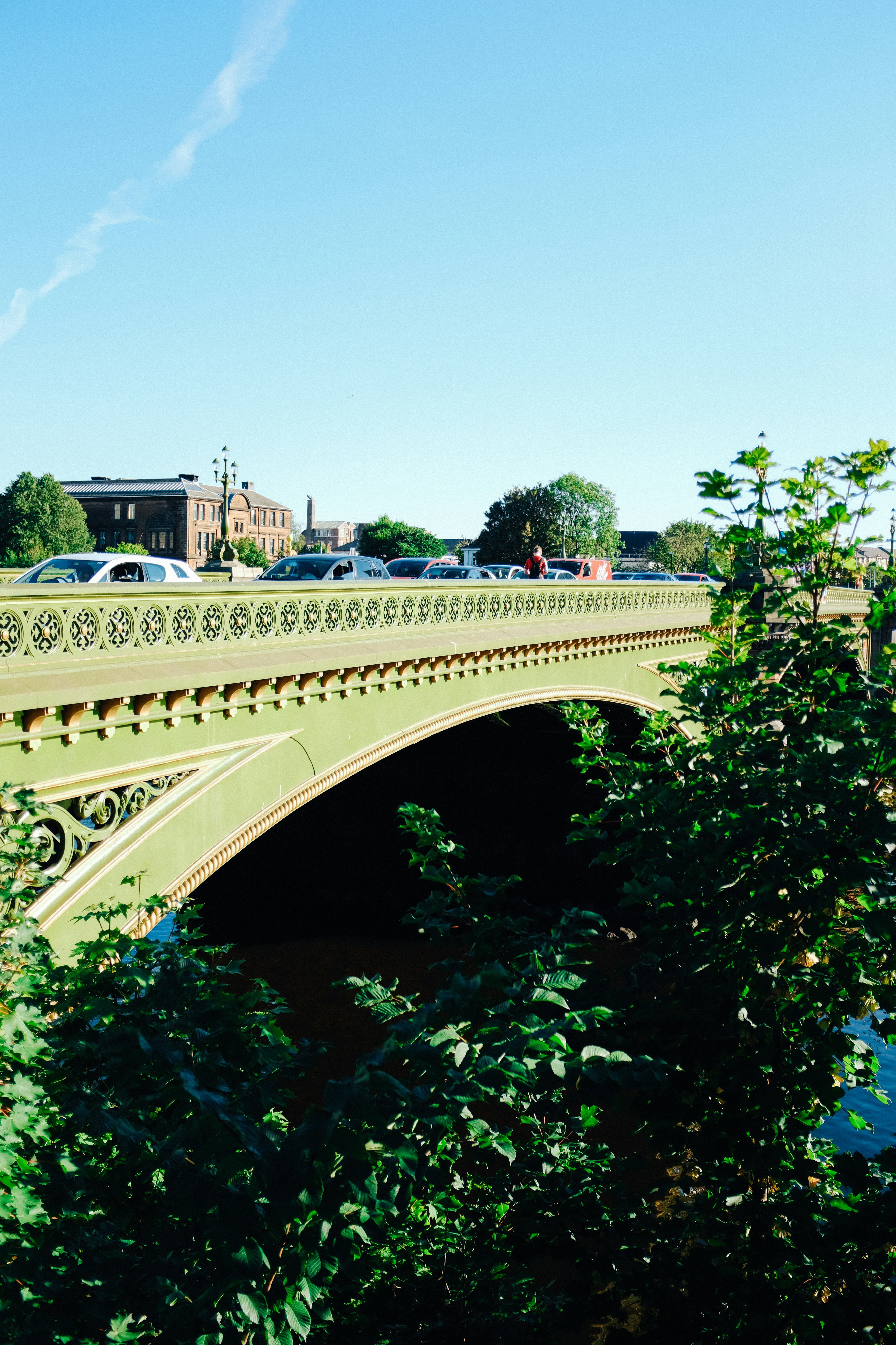 Photo by adrienolichon