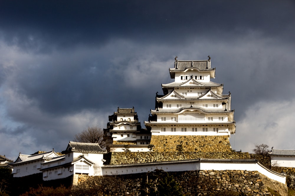 a large building with Himeji Castle